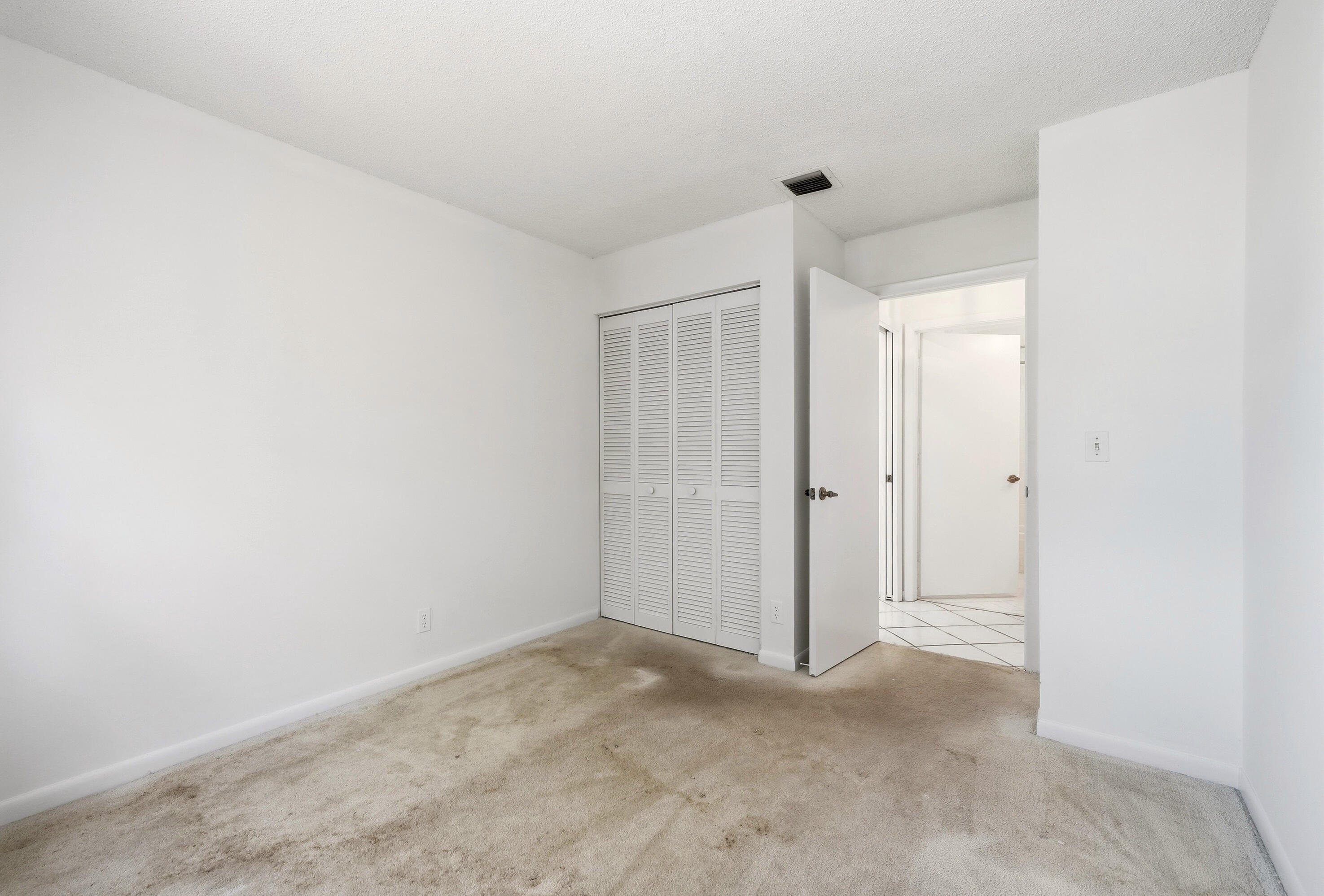 6851 NW 27th, Margate FL 33063
