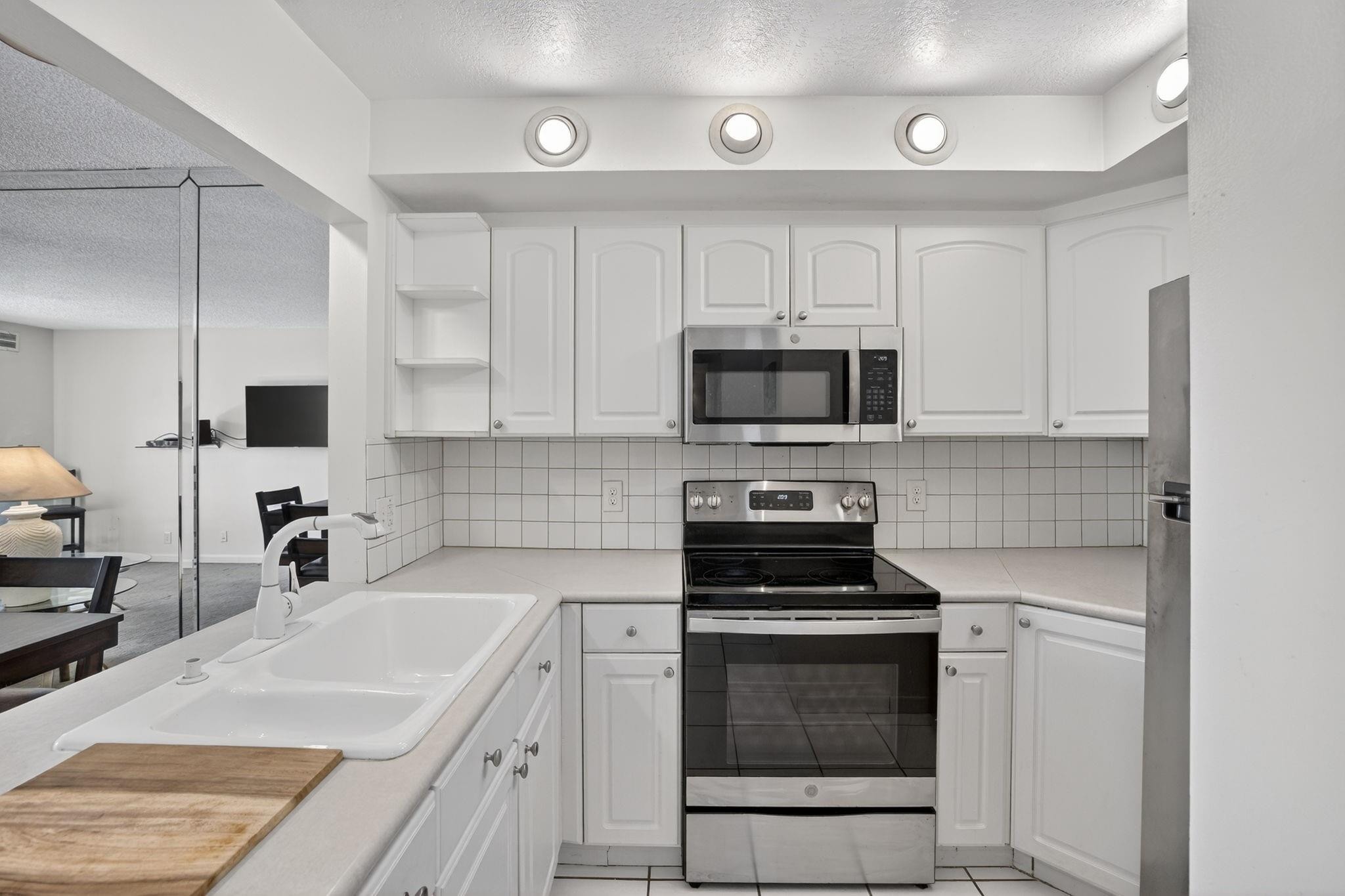 1000 River Reach #406, Fort Lauderdale FL 33315