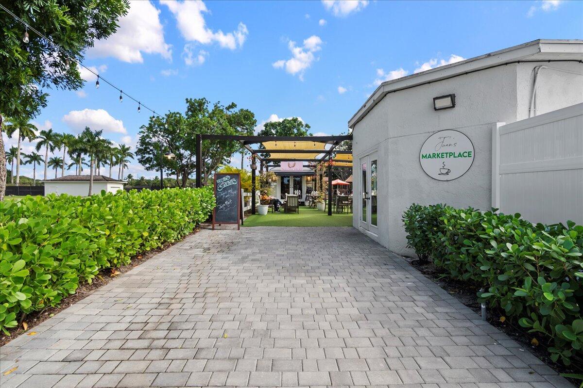 11863 Wimbledon #441, Wellington FL 33414