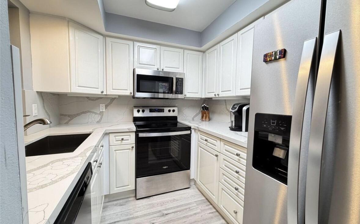 1301 River Reach #111, Fort Lauderdale FL 33315
