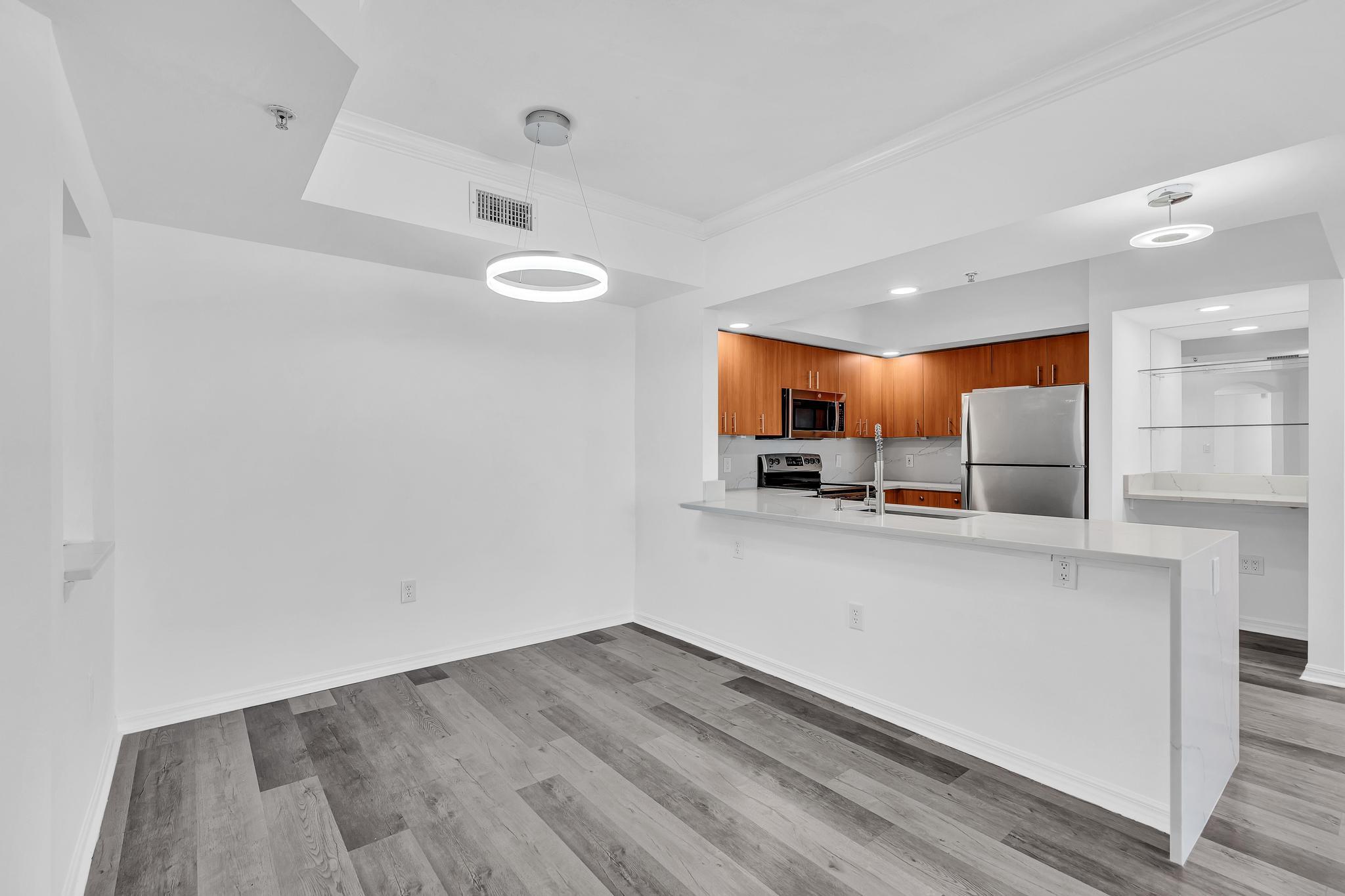 110 N Federal #1113, Fort Lauderdale FL 33301