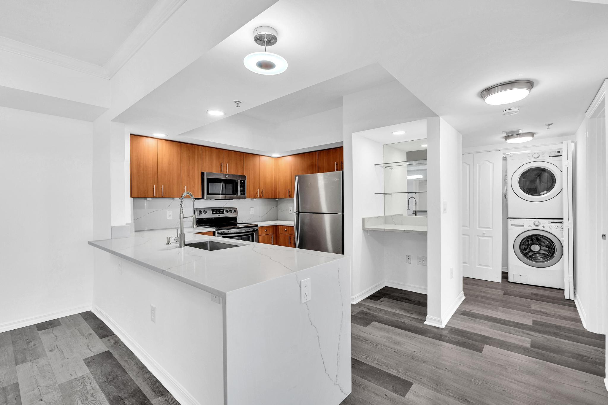 110 N Federal #1113, Fort Lauderdale FL 33301