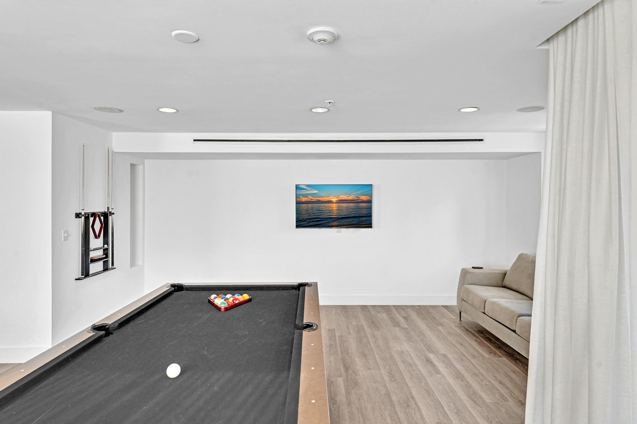 110 N Federal #1113, Fort Lauderdale FL 33301
