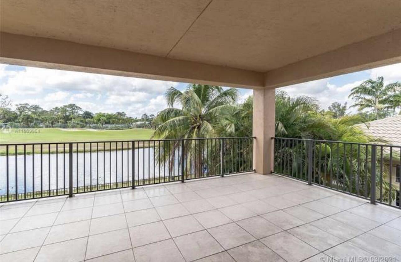 1831 Waldorf, Royal Palm Beach FL 33411
