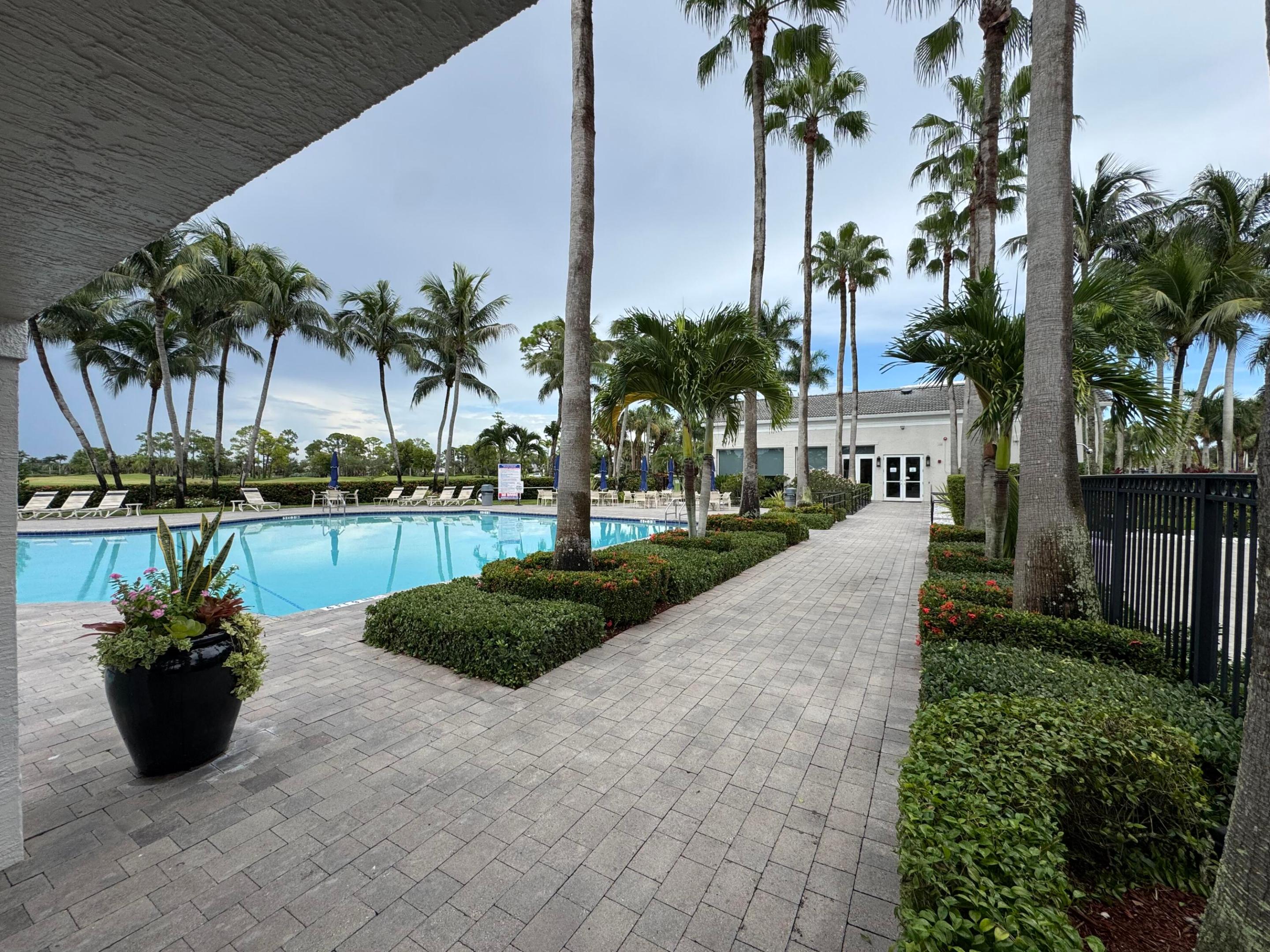1831 Waldorf, Royal Palm Beach FL 33411