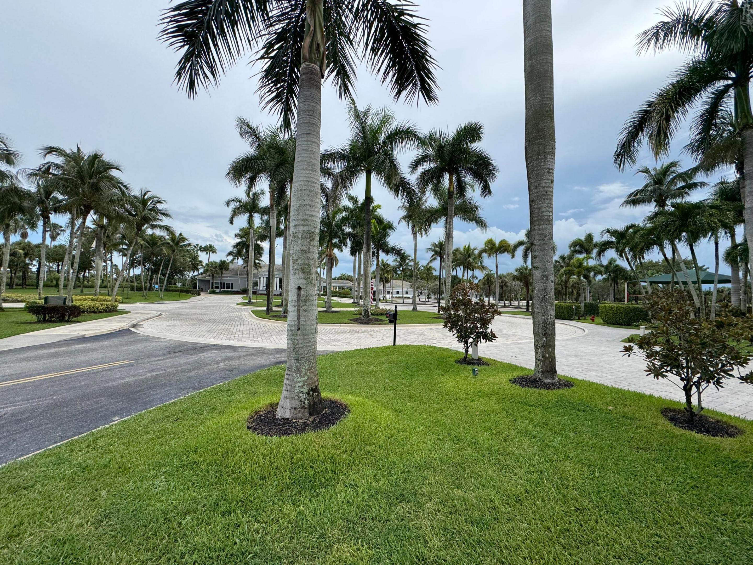 1831 Waldorf, Royal Palm Beach FL 33411