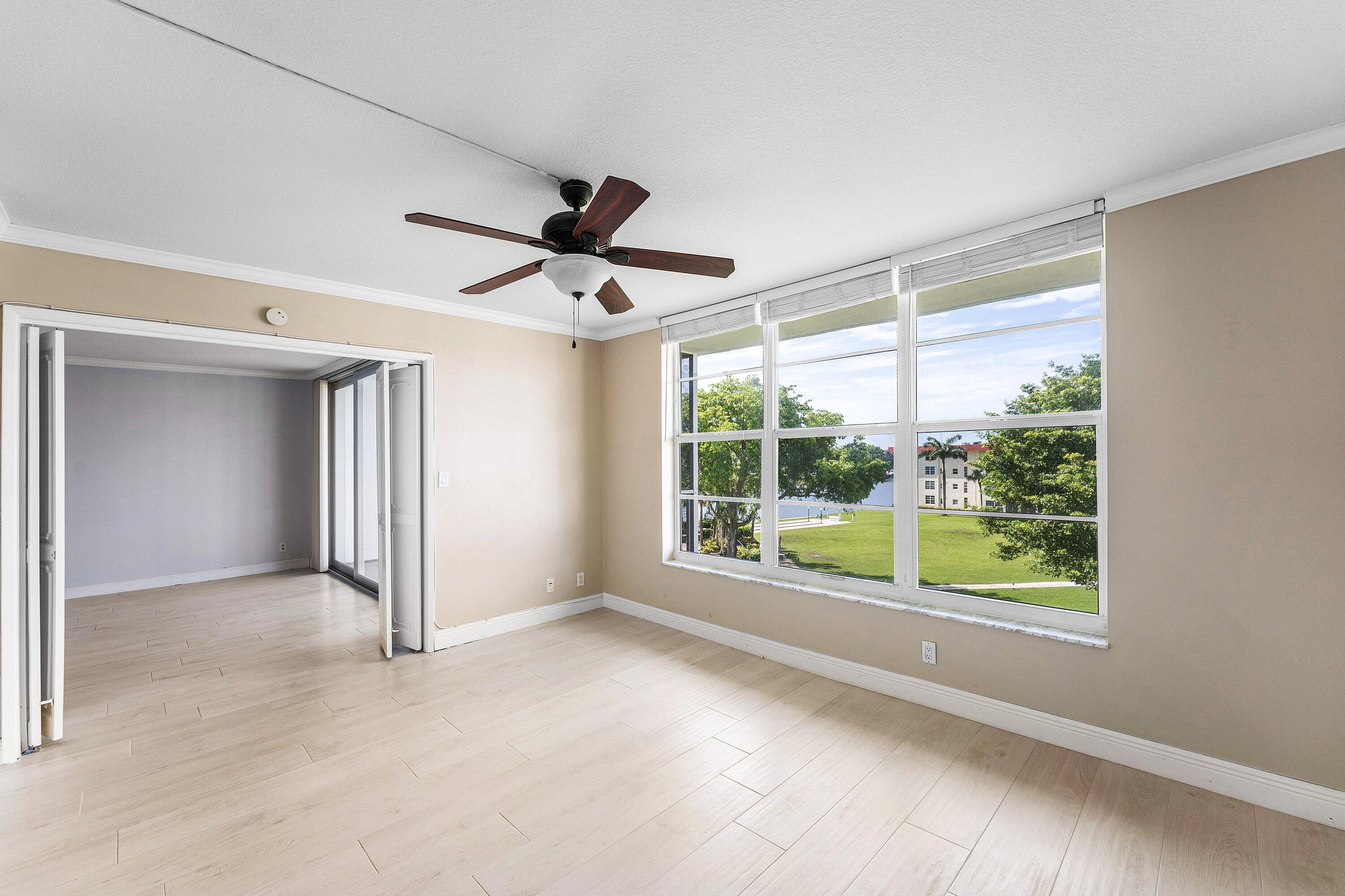 3150 NE 48th #411, Lighthouse Point FL 33064