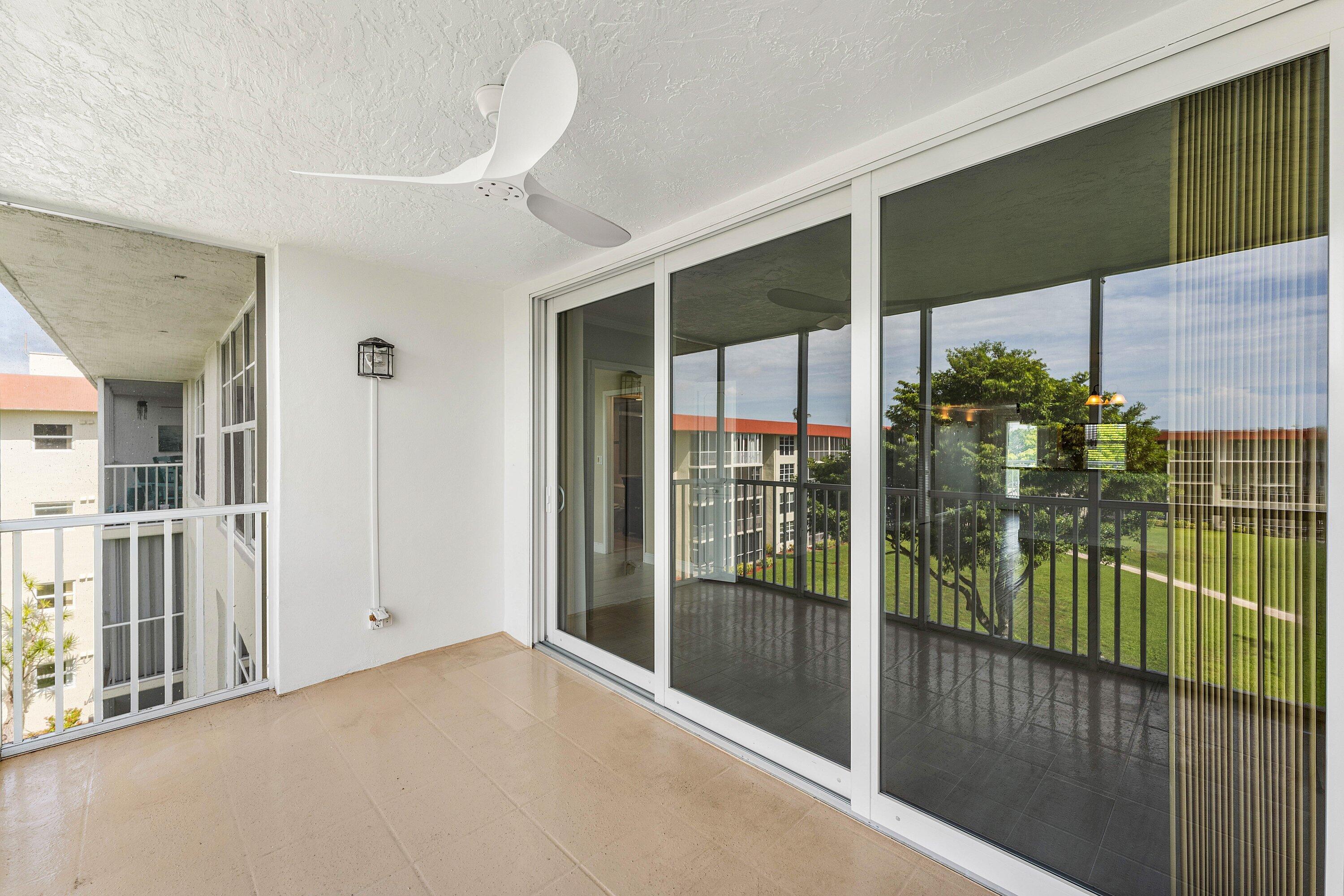 3150 NE 48th #411, Lighthouse Point FL 33064