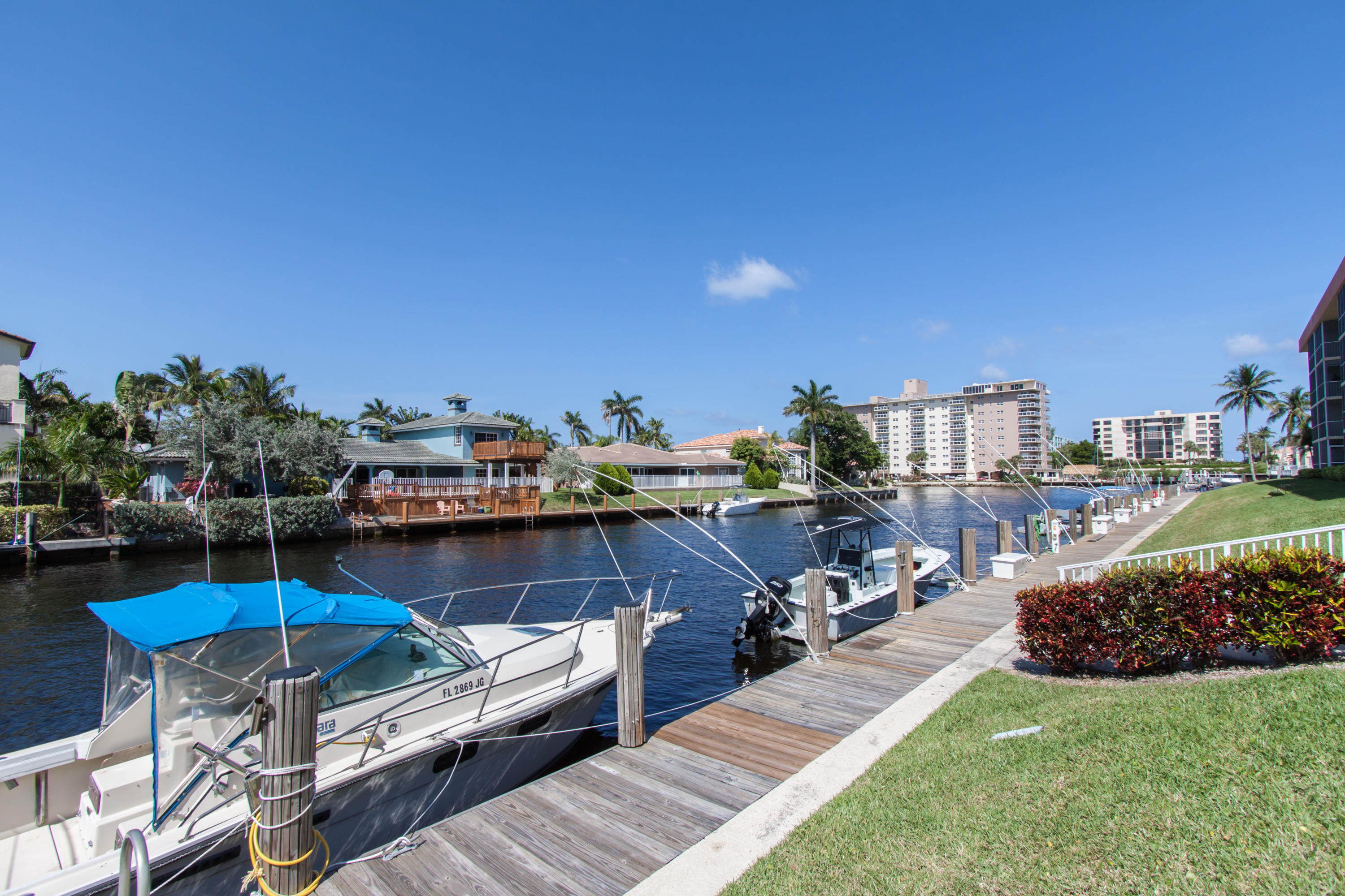 3150 NE 48th #411, Lighthouse Point FL 33064