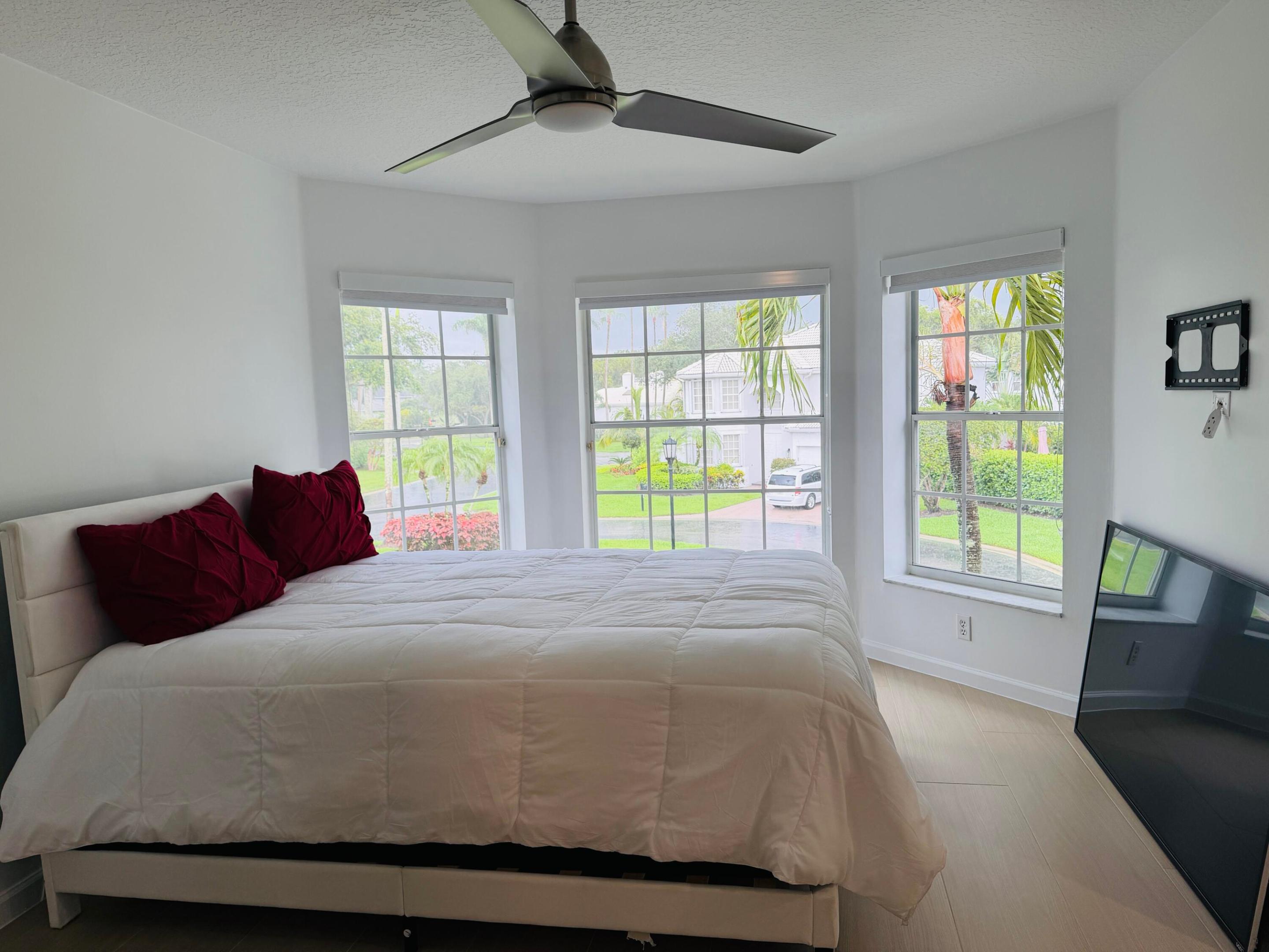 5855 NW 42nd, Boca Raton FL 33496