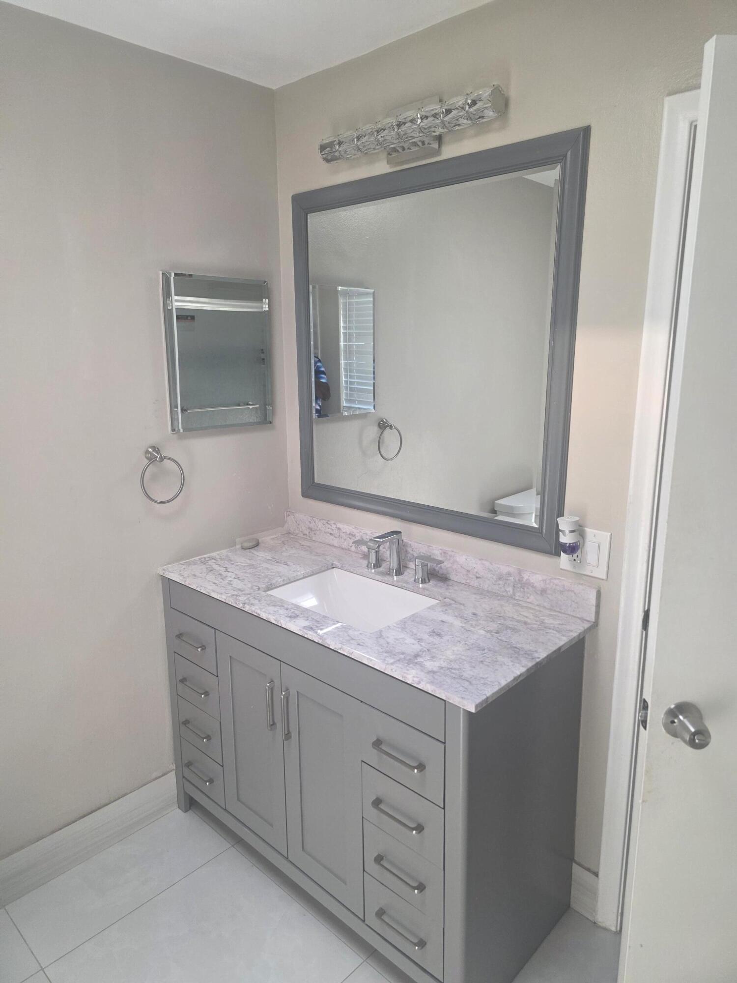 7751 NW 44th, Lauderhill FL 33351