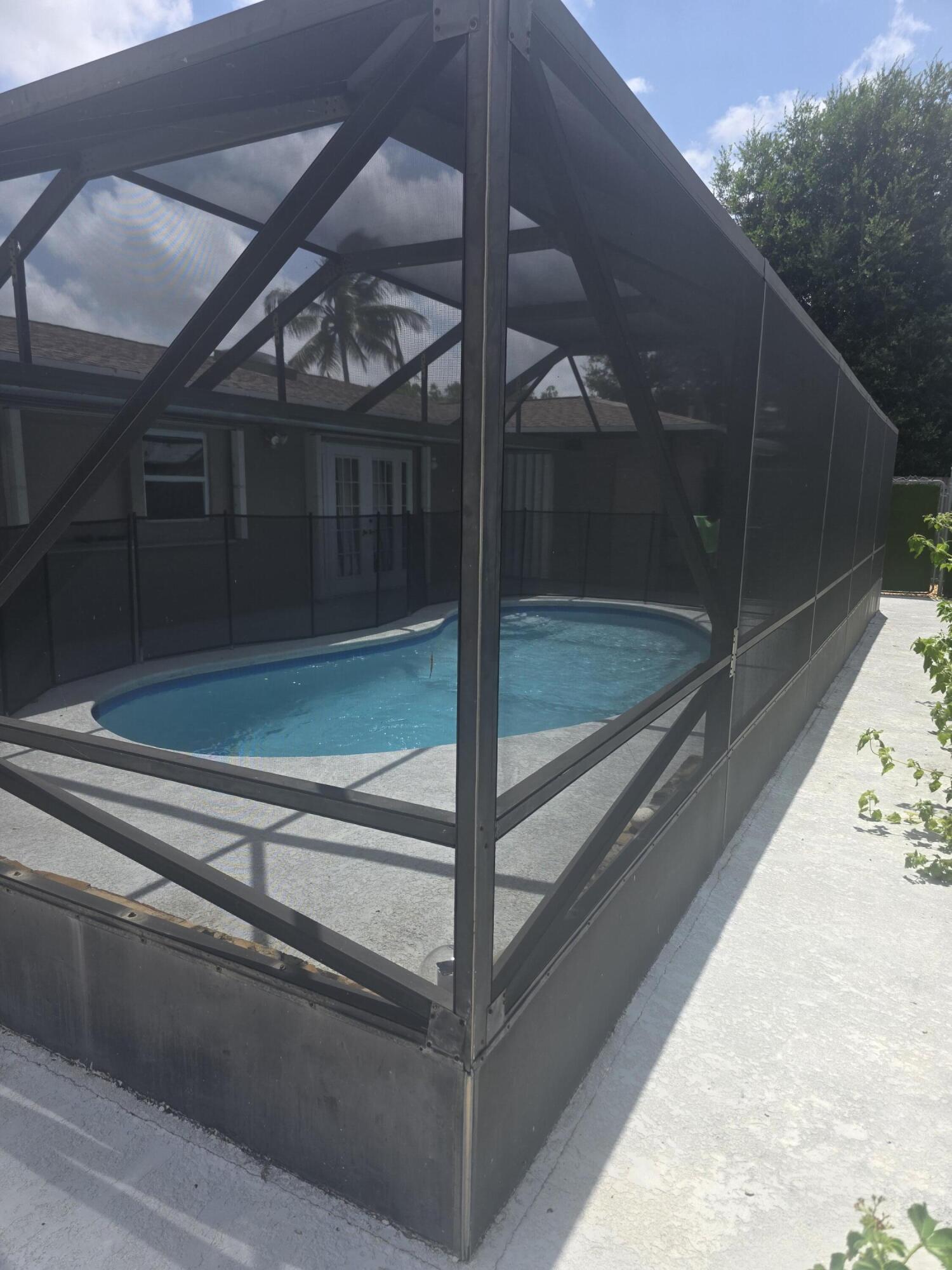 7751 NW 44th, Lauderhill FL 33351