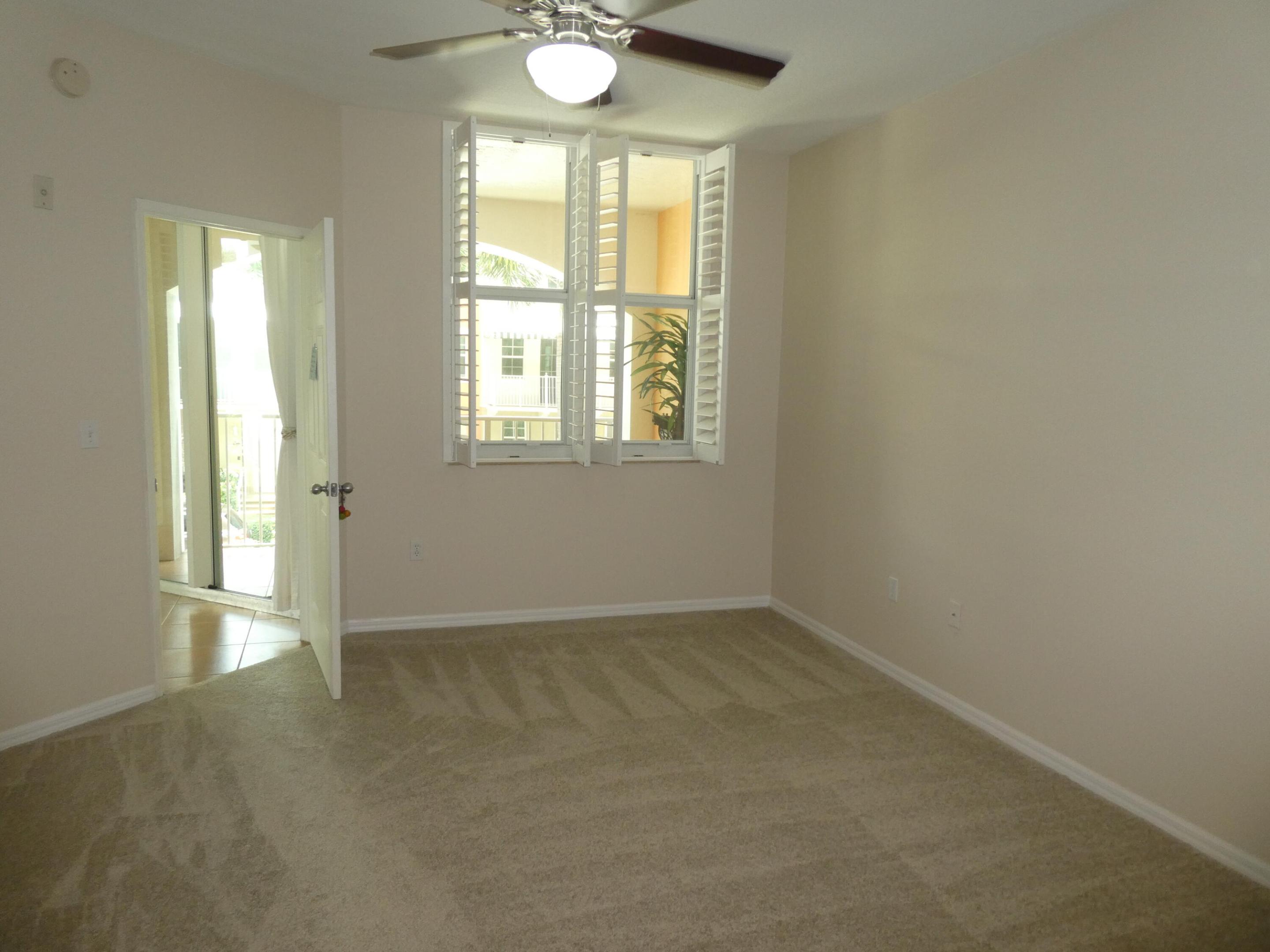 804 E Windward #211, Lantana FL 33462