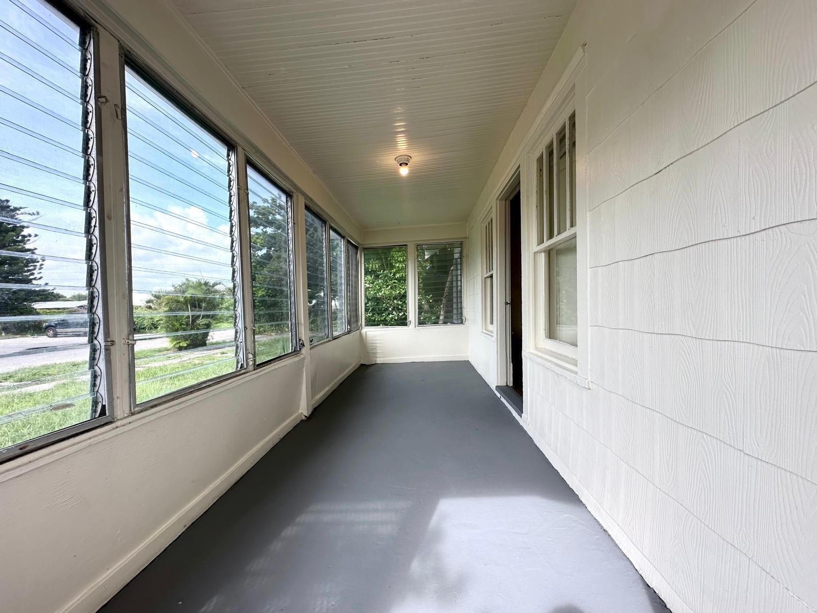 523 Valley Forge, West Palm Beach FL 33405