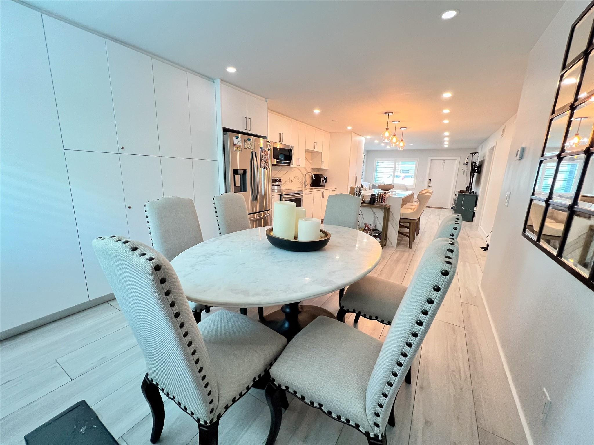 2115 NE 37th #121, Fort Lauderdale FL 33308