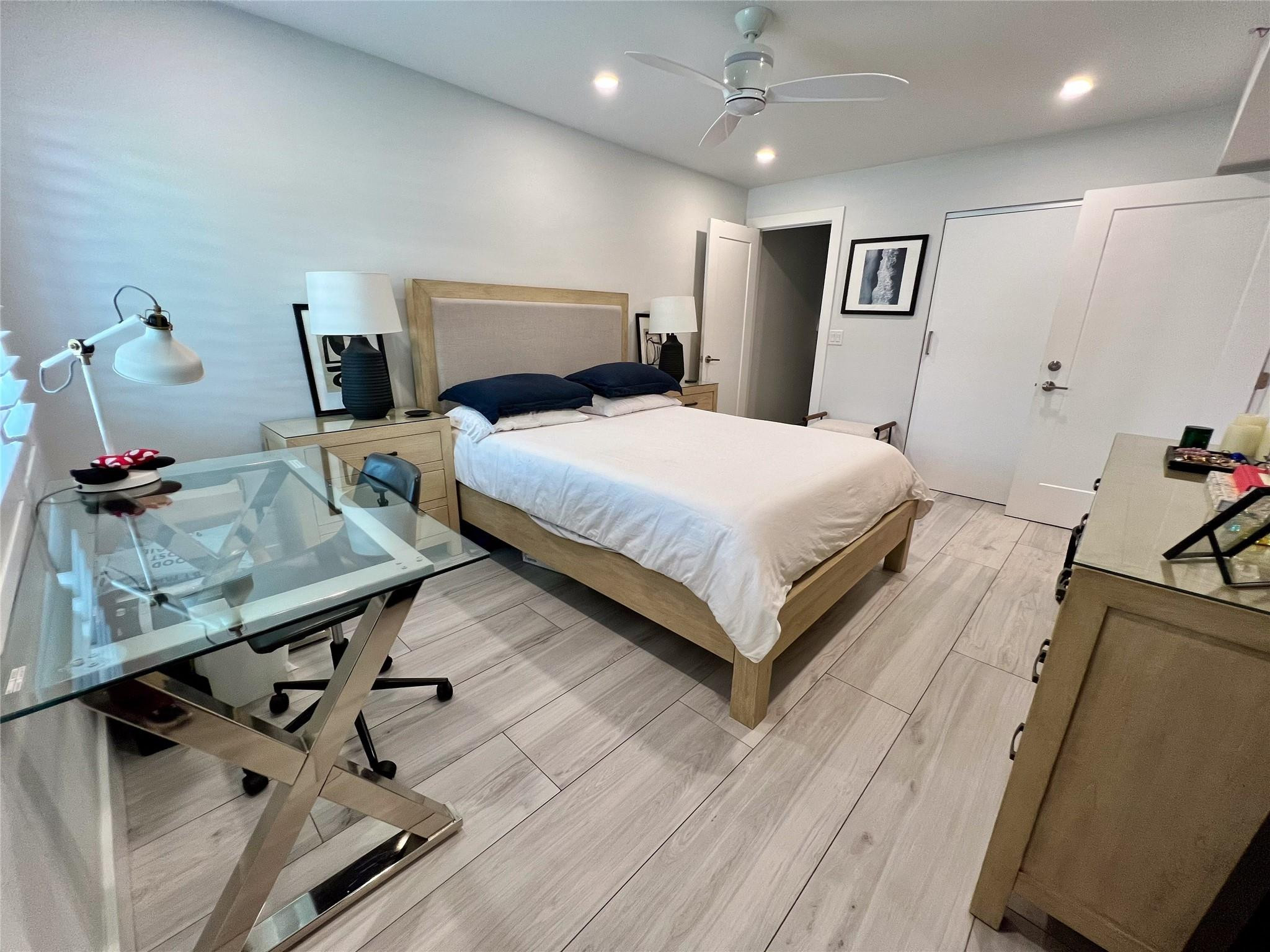 2115 NE 37th #121, Fort Lauderdale FL 33308