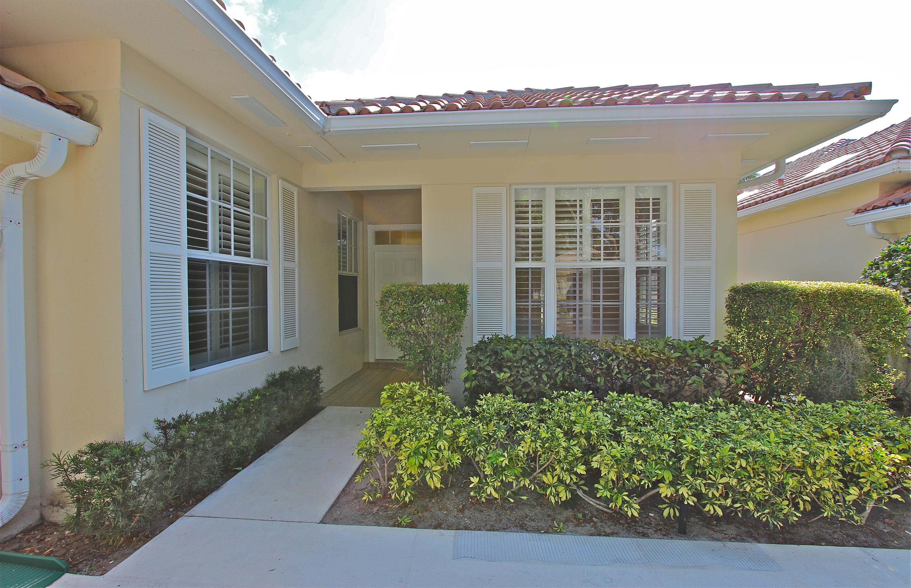 160 Lost Bridge, Palm Beach Gardens FL 33410