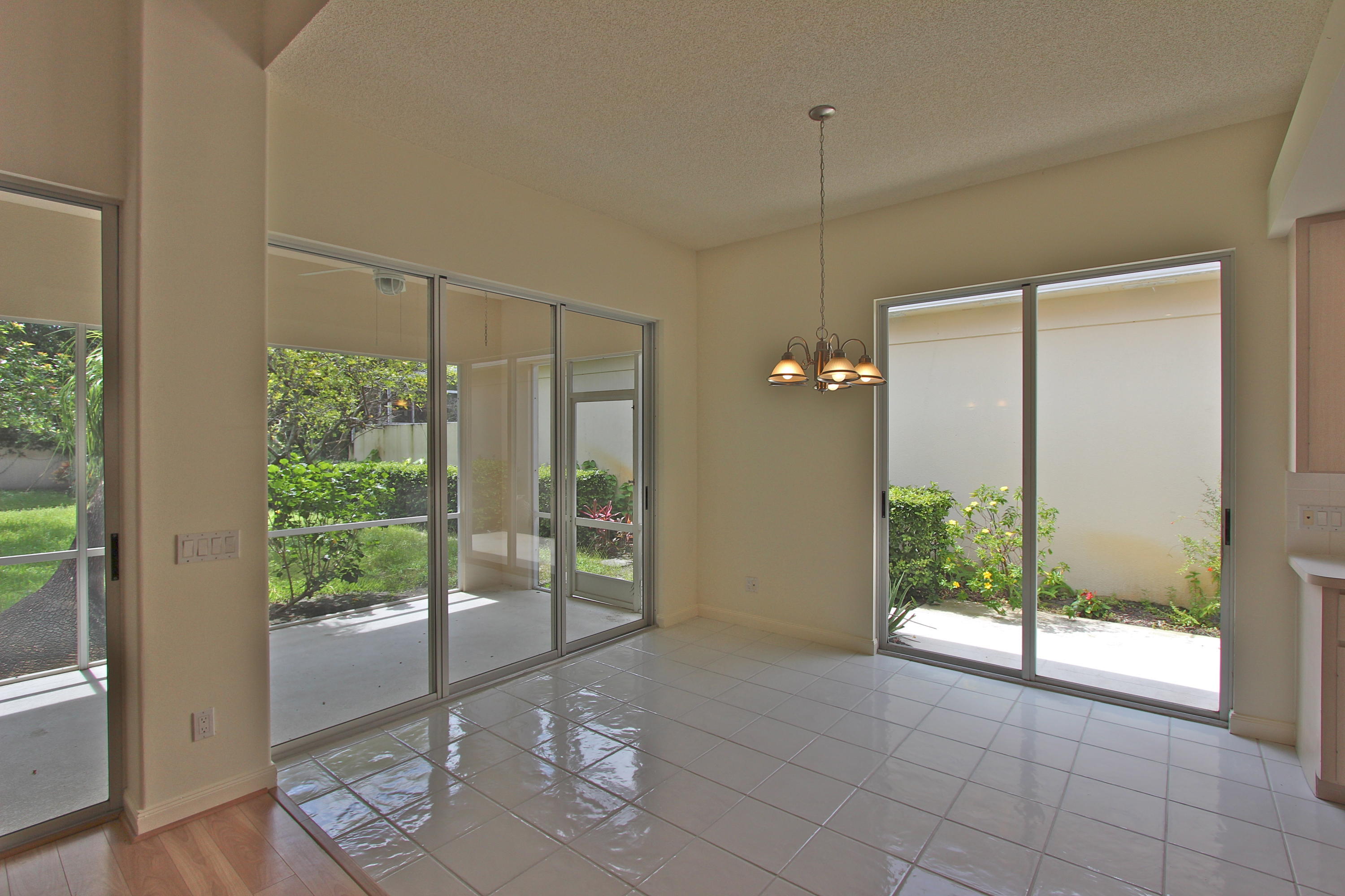 160 Lost Bridge, Palm Beach Gardens FL 33410