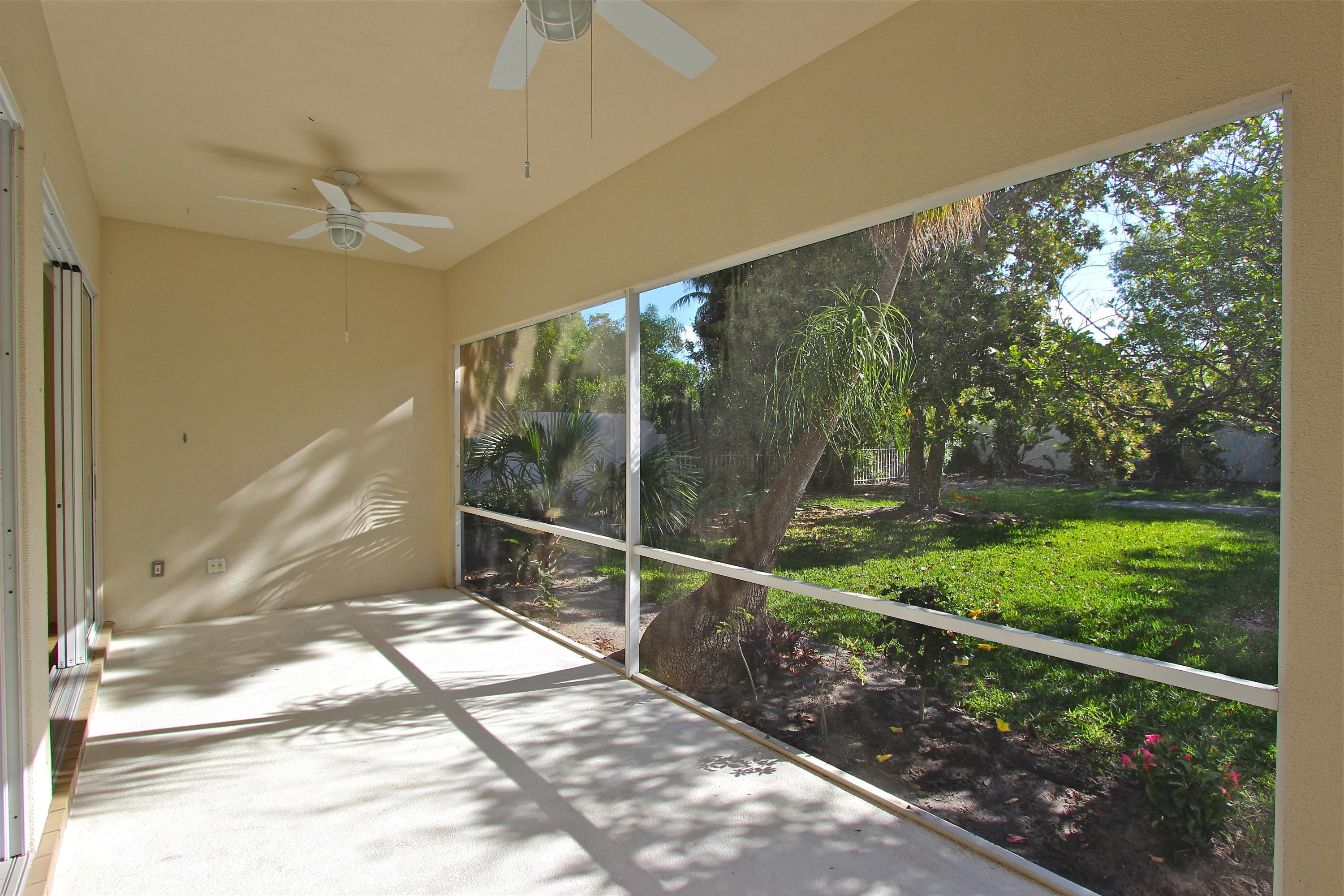 160 Lost Bridge, Palm Beach Gardens FL 33410