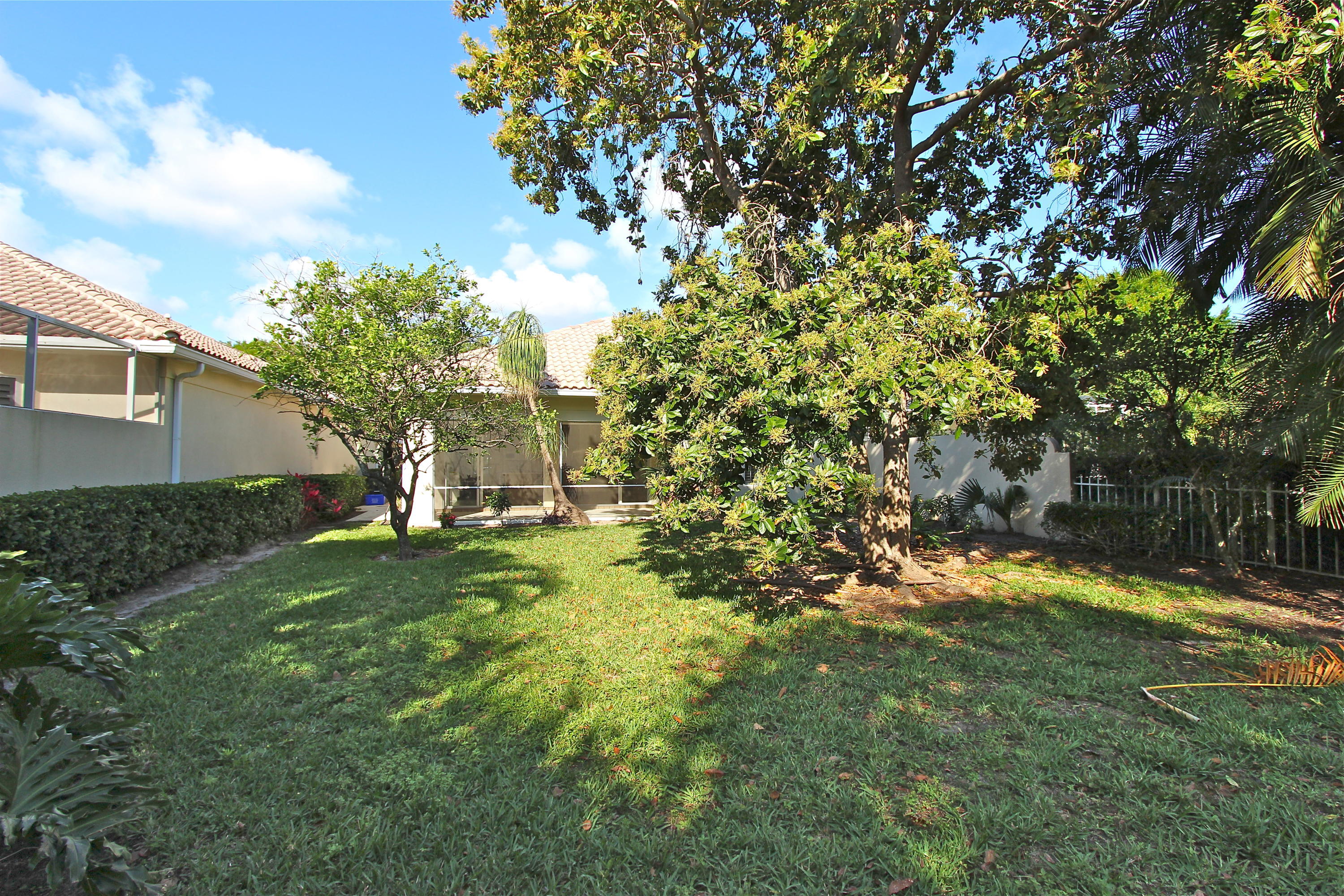160 Lost Bridge, Palm Beach Gardens FL 33410