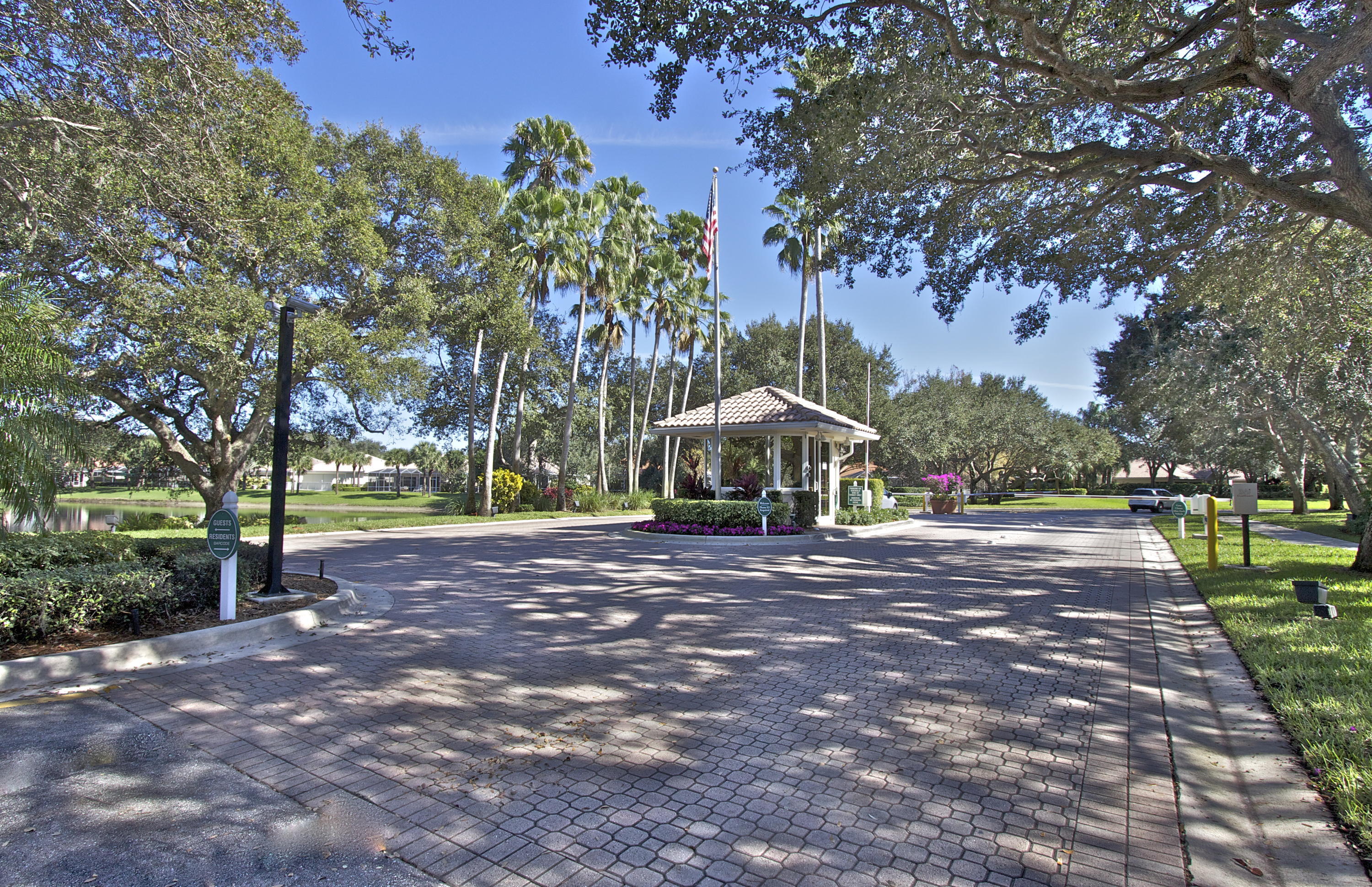 160 Lost Bridge, Palm Beach Gardens FL 33410