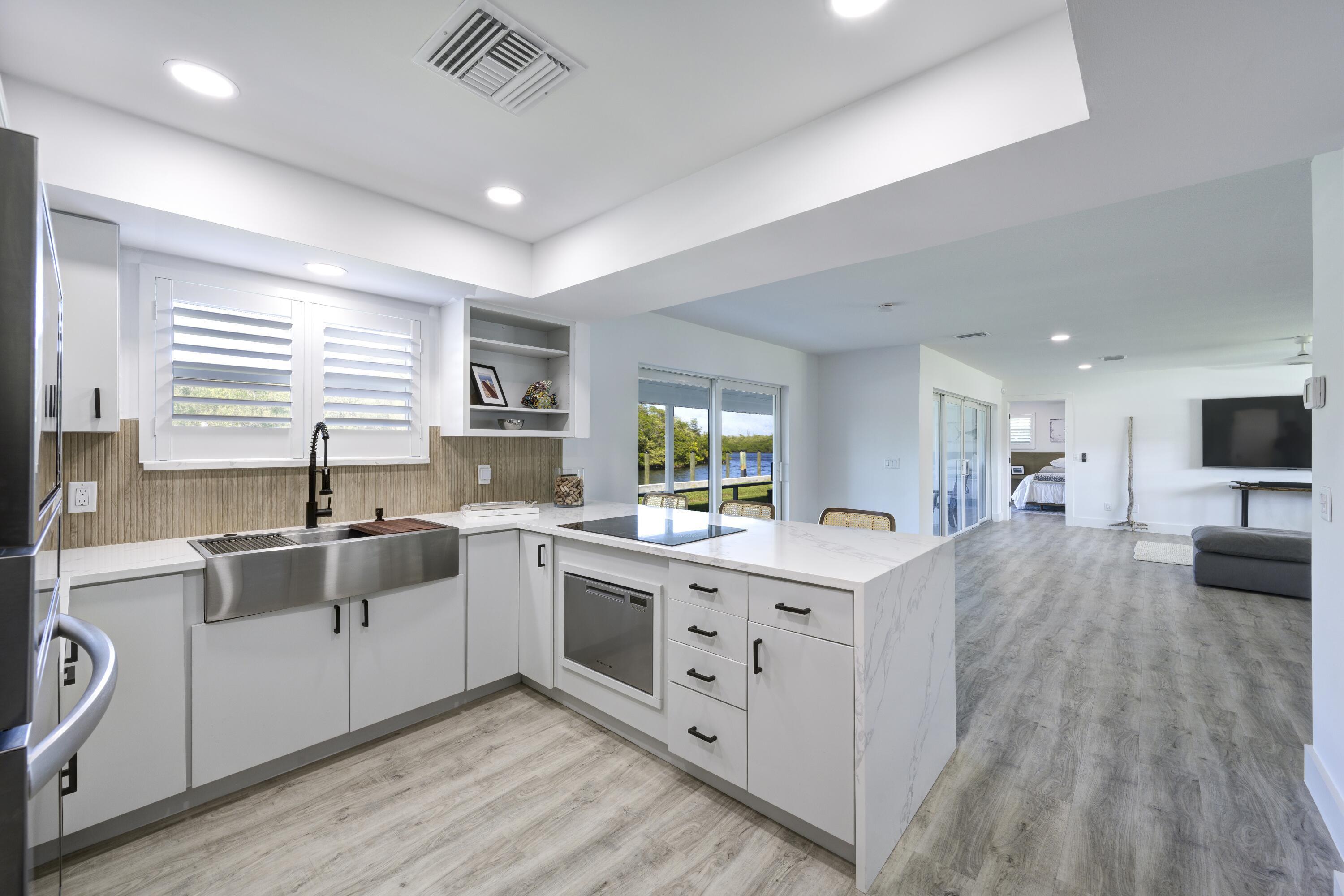 8585 SE Palm, Hobe Sound FL 33455