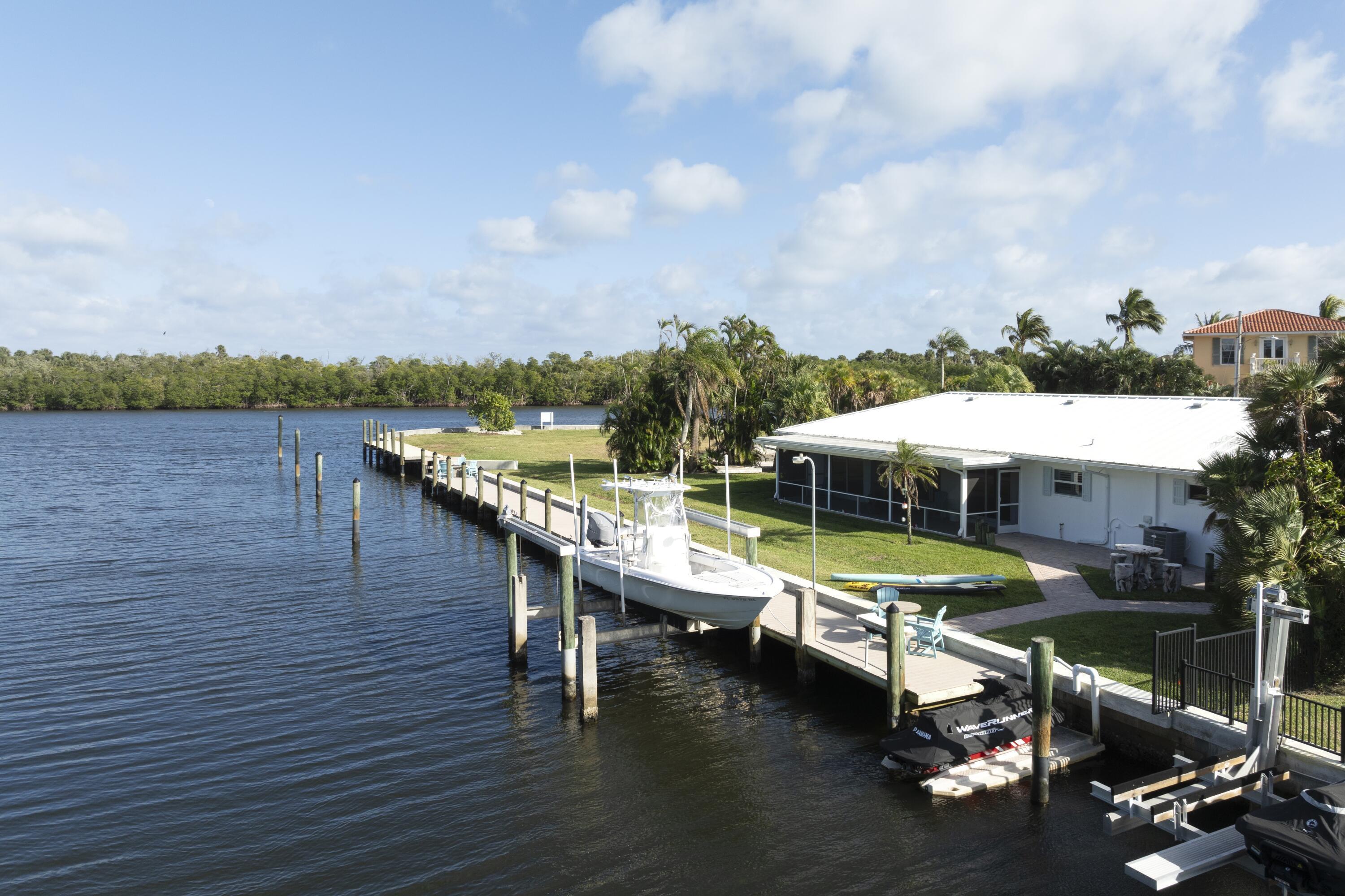 8585 SE Palm, Hobe Sound FL 33455