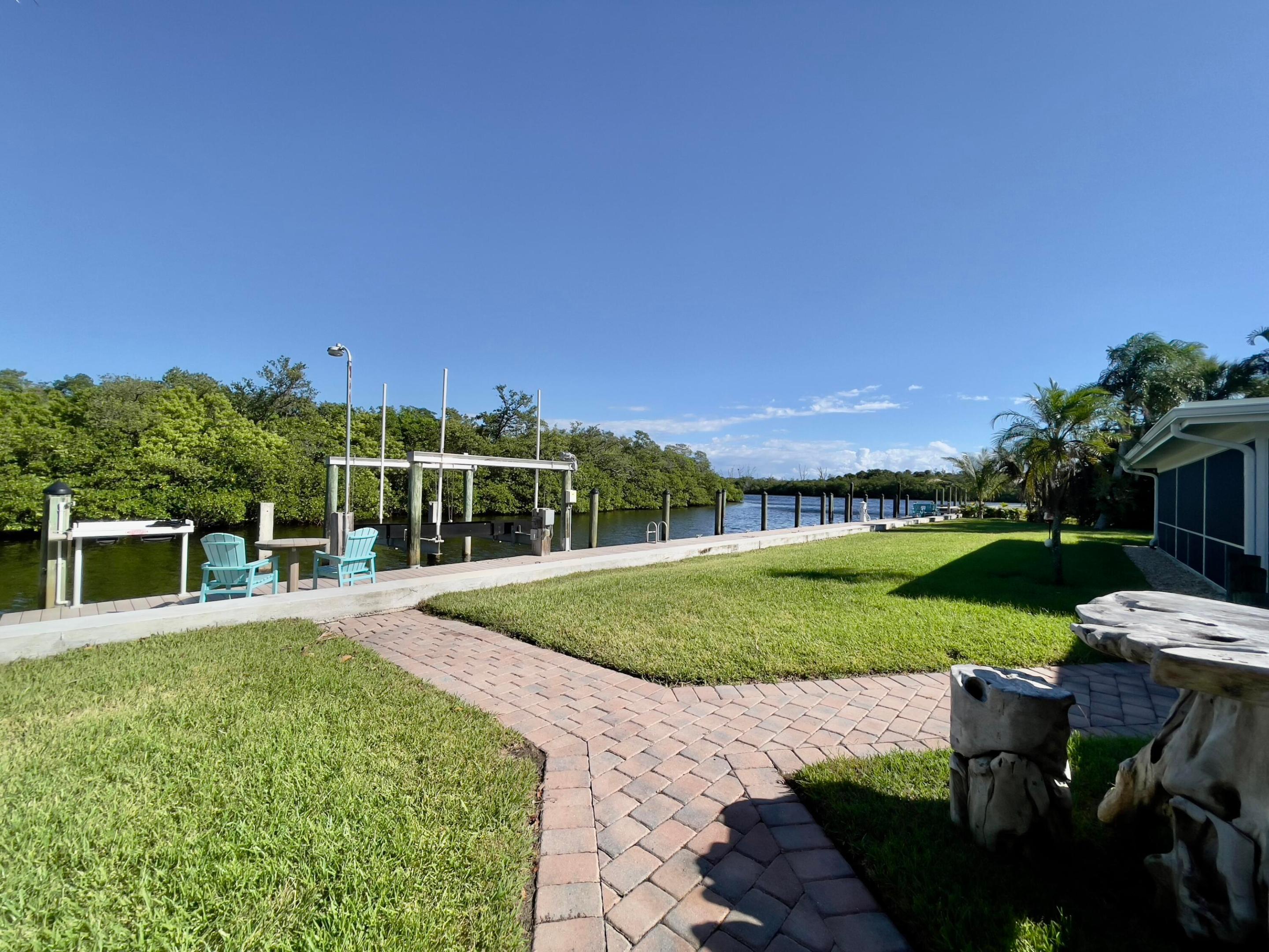 8585 SE Palm, Hobe Sound FL 33455