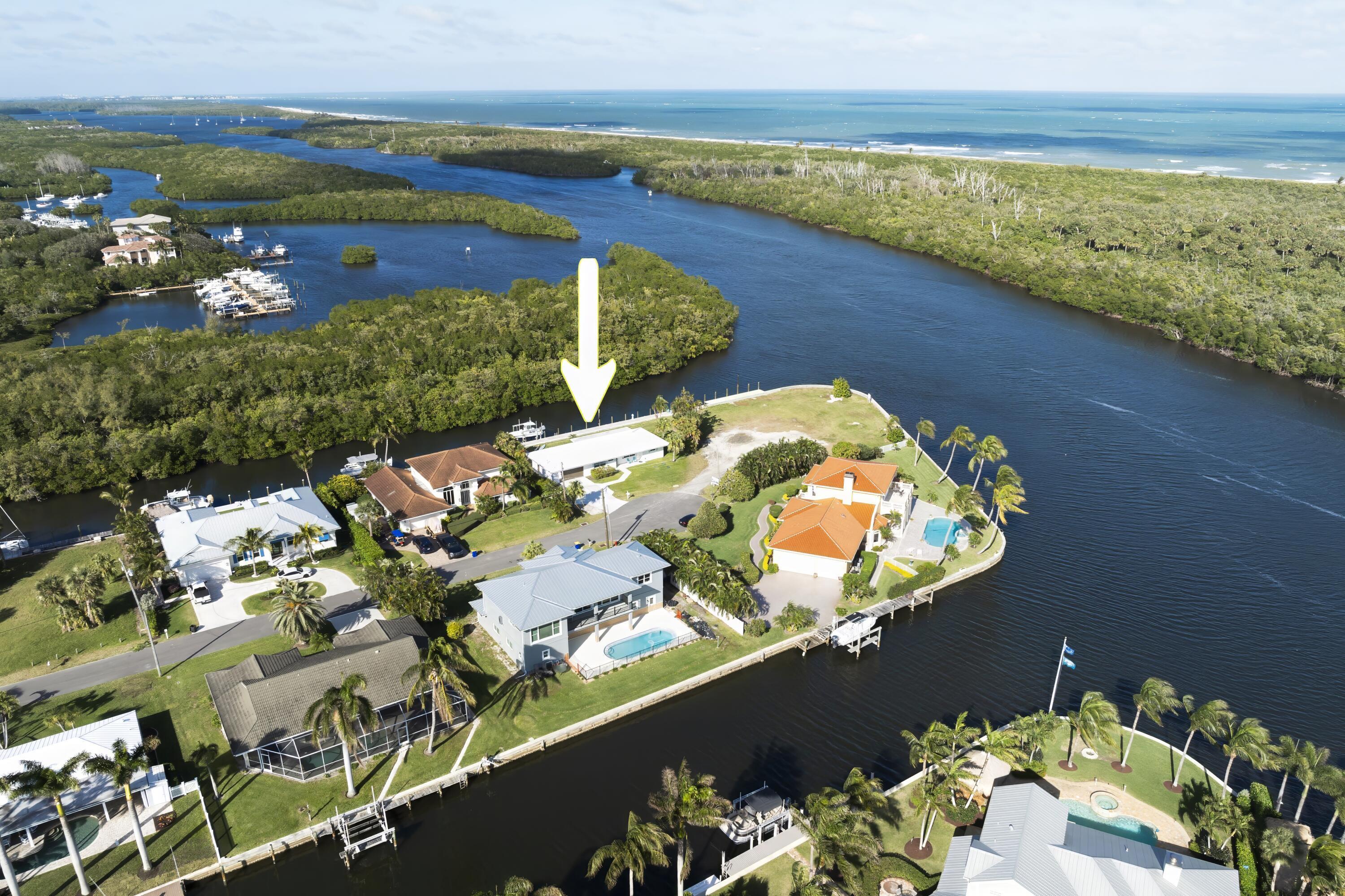 8585 SE Palm, Hobe Sound FL 33455