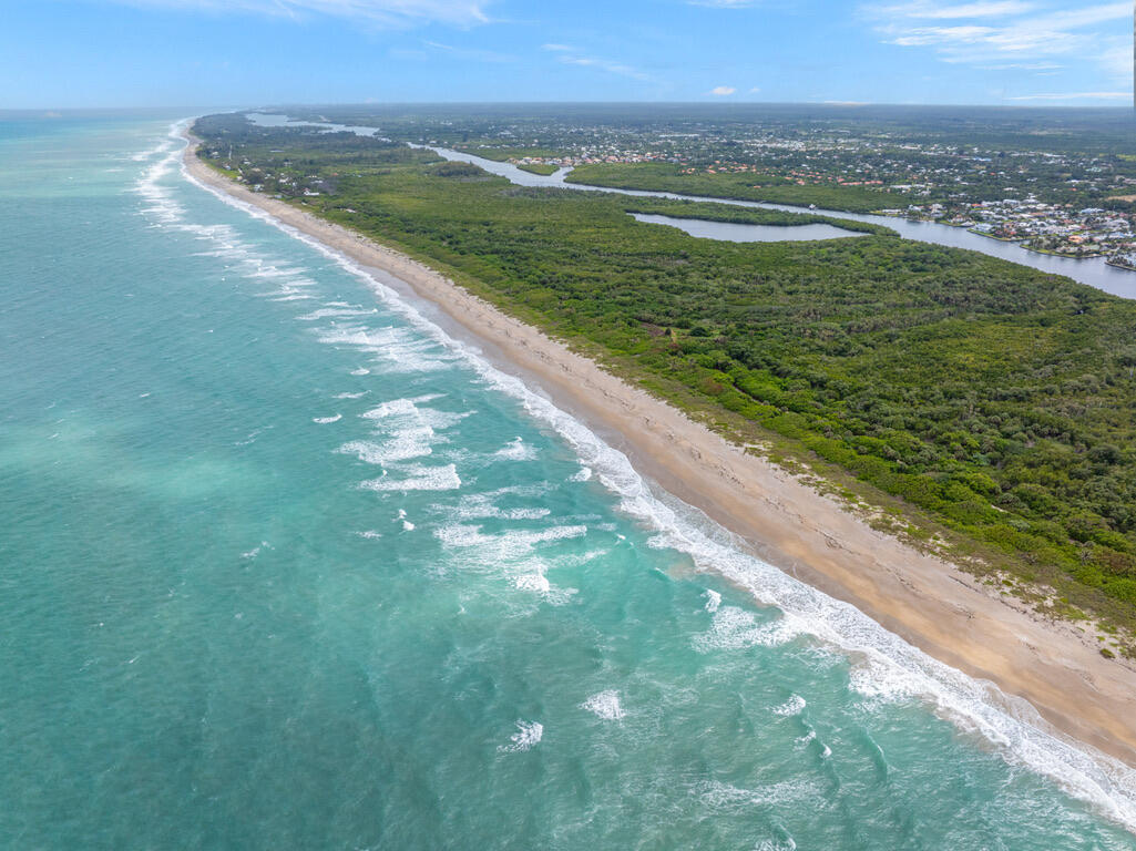 8585 SE Palm, Hobe Sound FL 33455