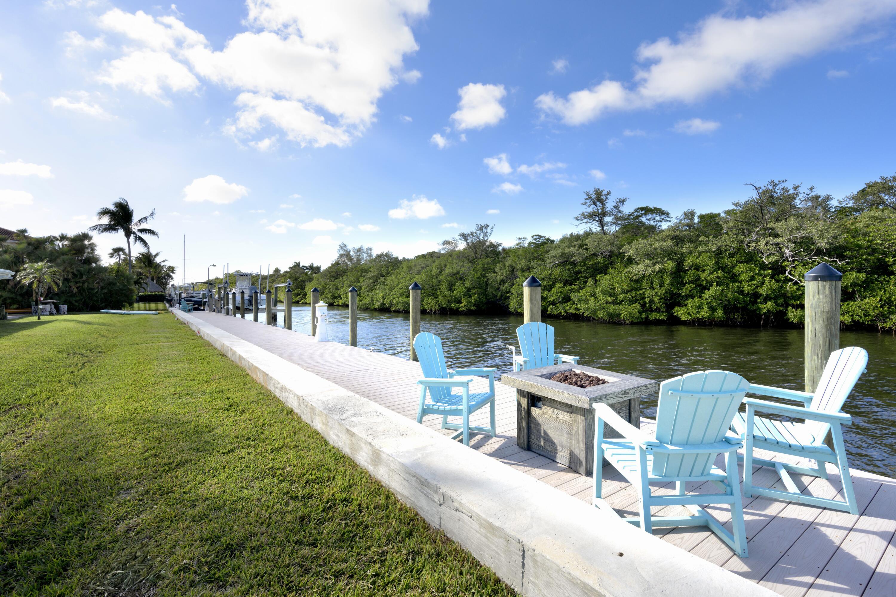 8585 SE Palm, Hobe Sound FL 33455