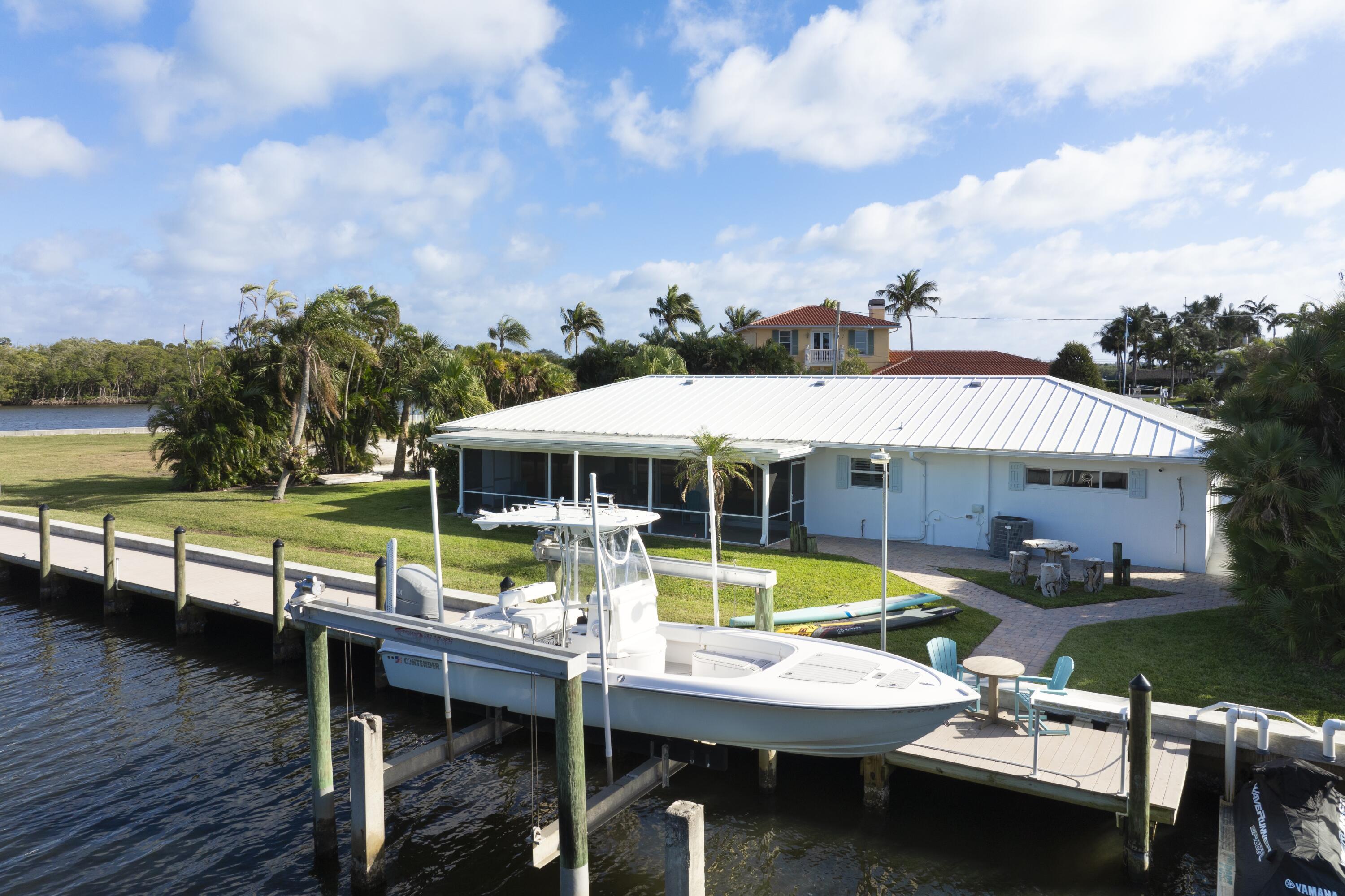 8585 SE Palm, Hobe Sound FL 33455