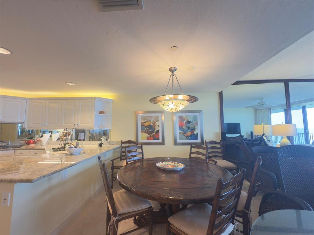 800 Ocean #404, Juno Beach FL 33408