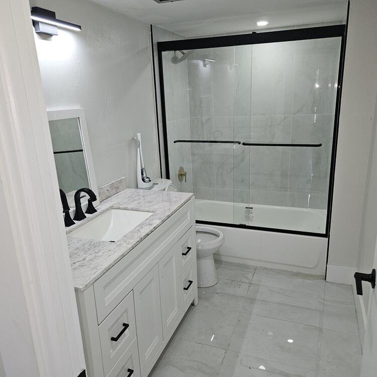 4164 Inverrary #102, Lauderhill FL 33319