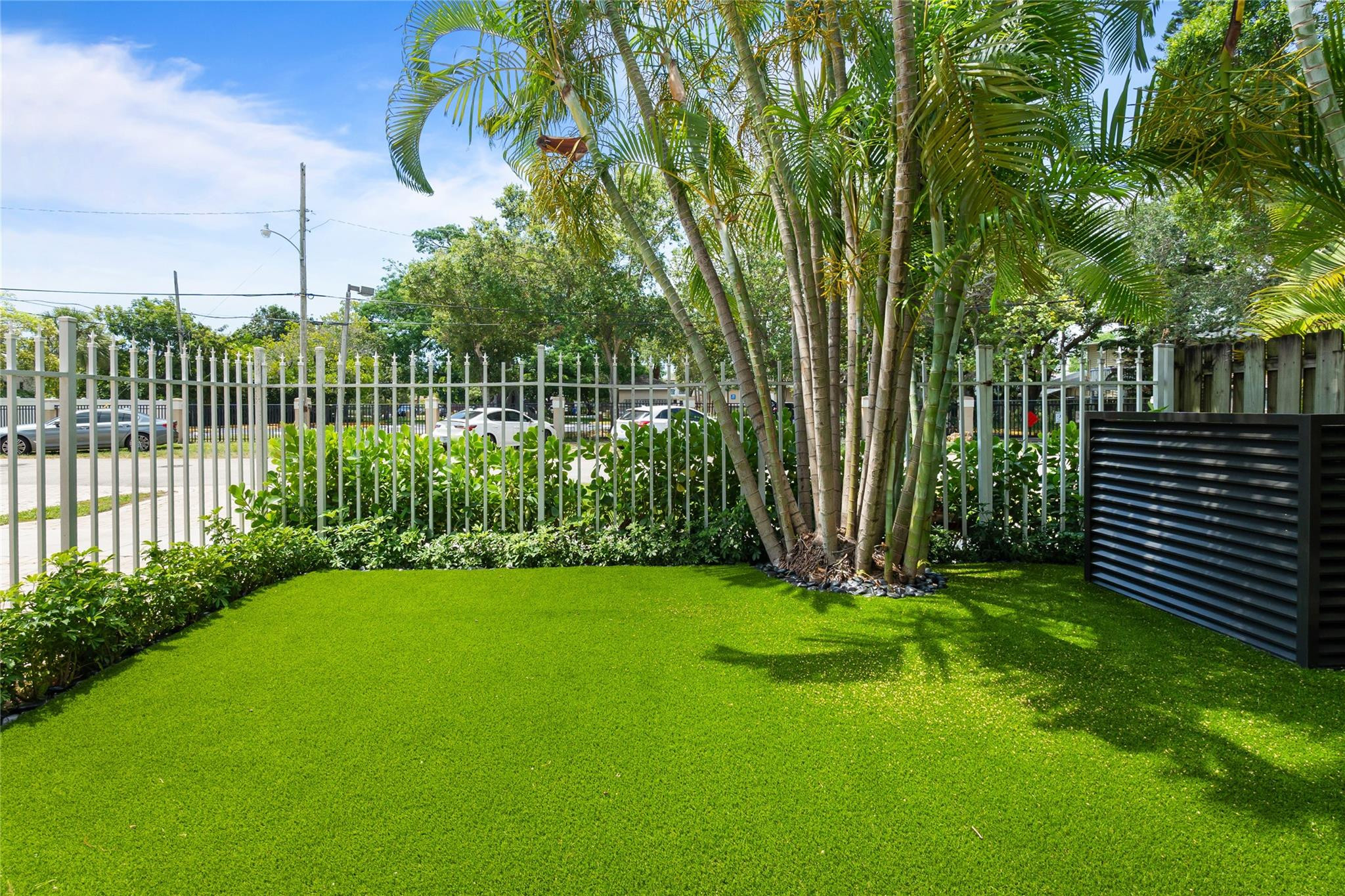 417 SW 8th, Fort Lauderdale FL 33315