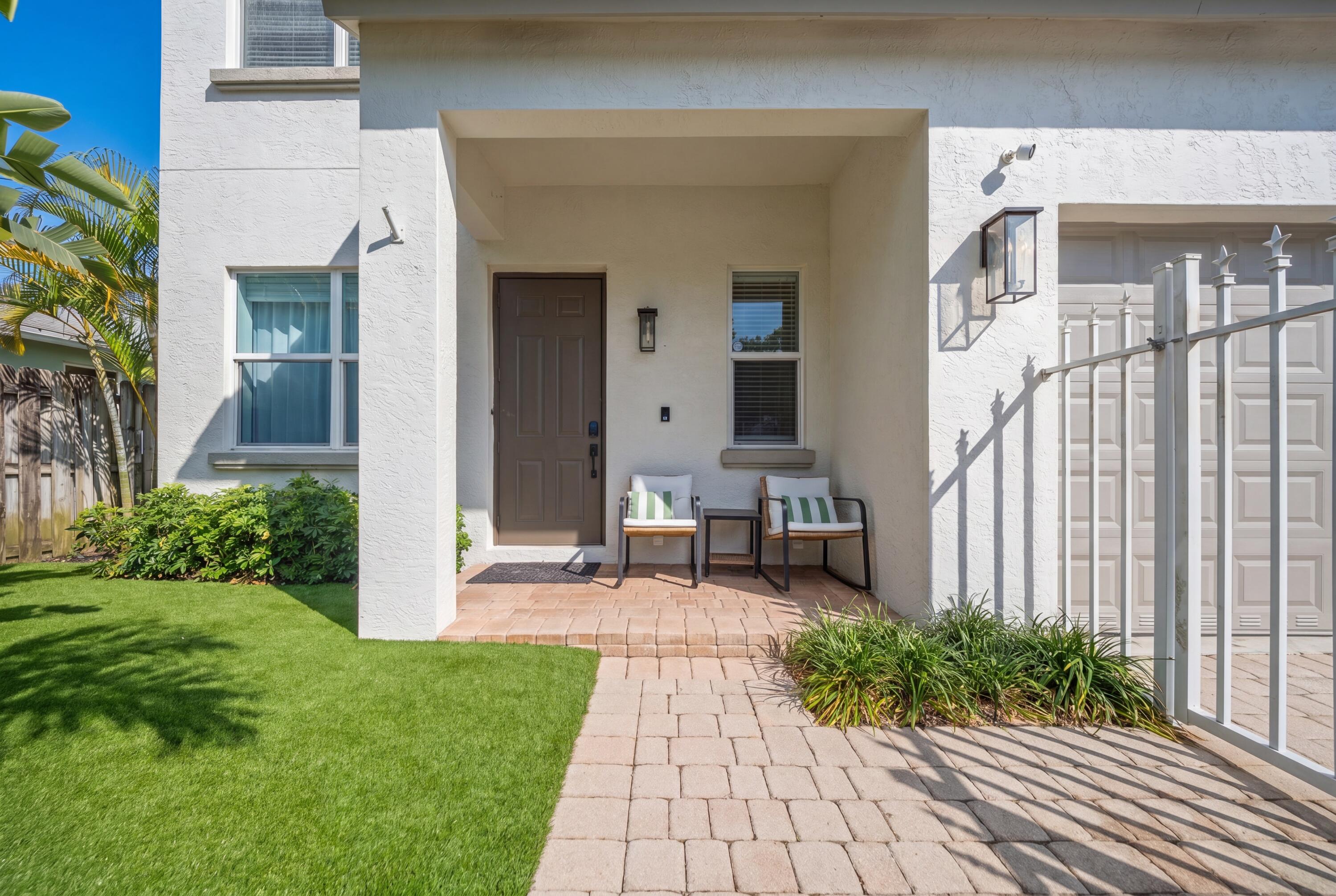 417 SW 8th, Fort Lauderdale FL 33315