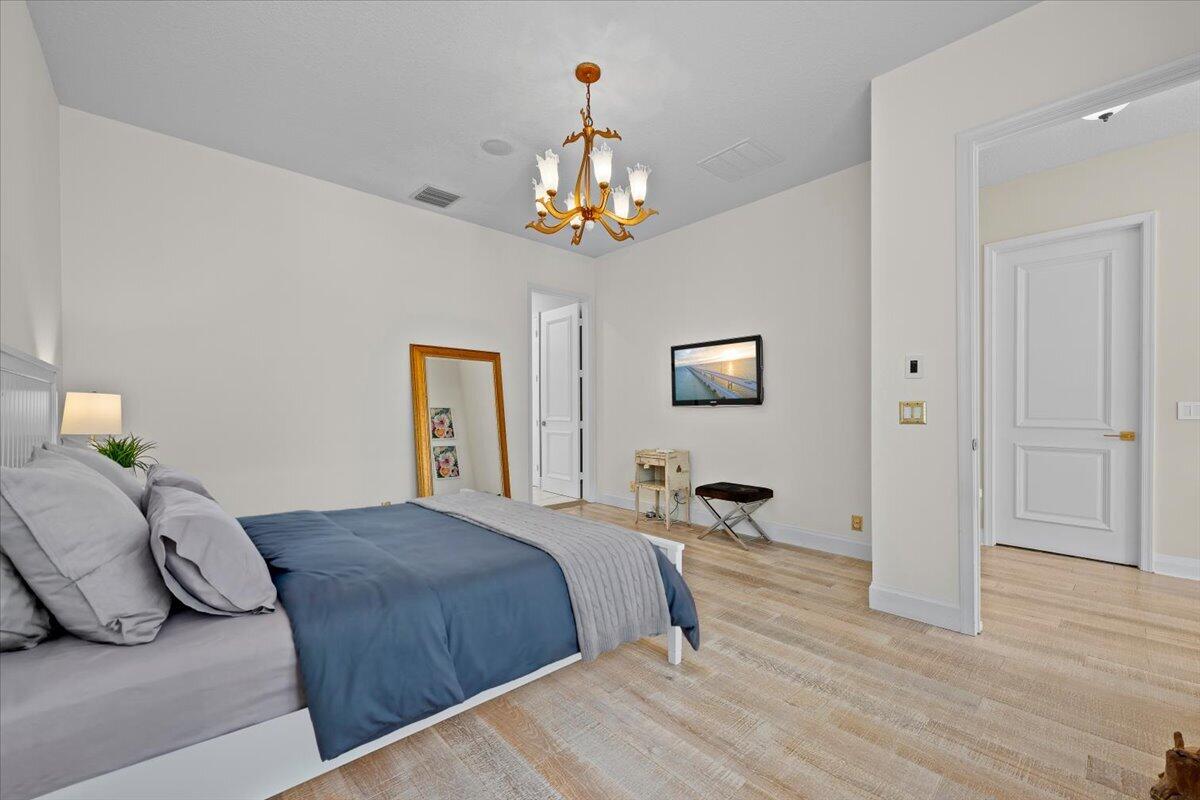 208 Glacier, Palm Beach Gardens FL 33410
