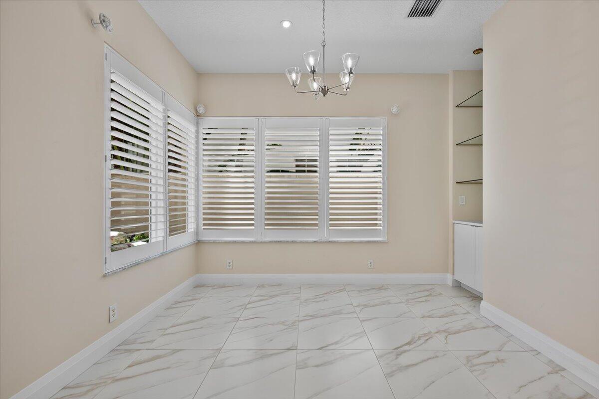 208 Glacier, Palm Beach Gardens FL 33410