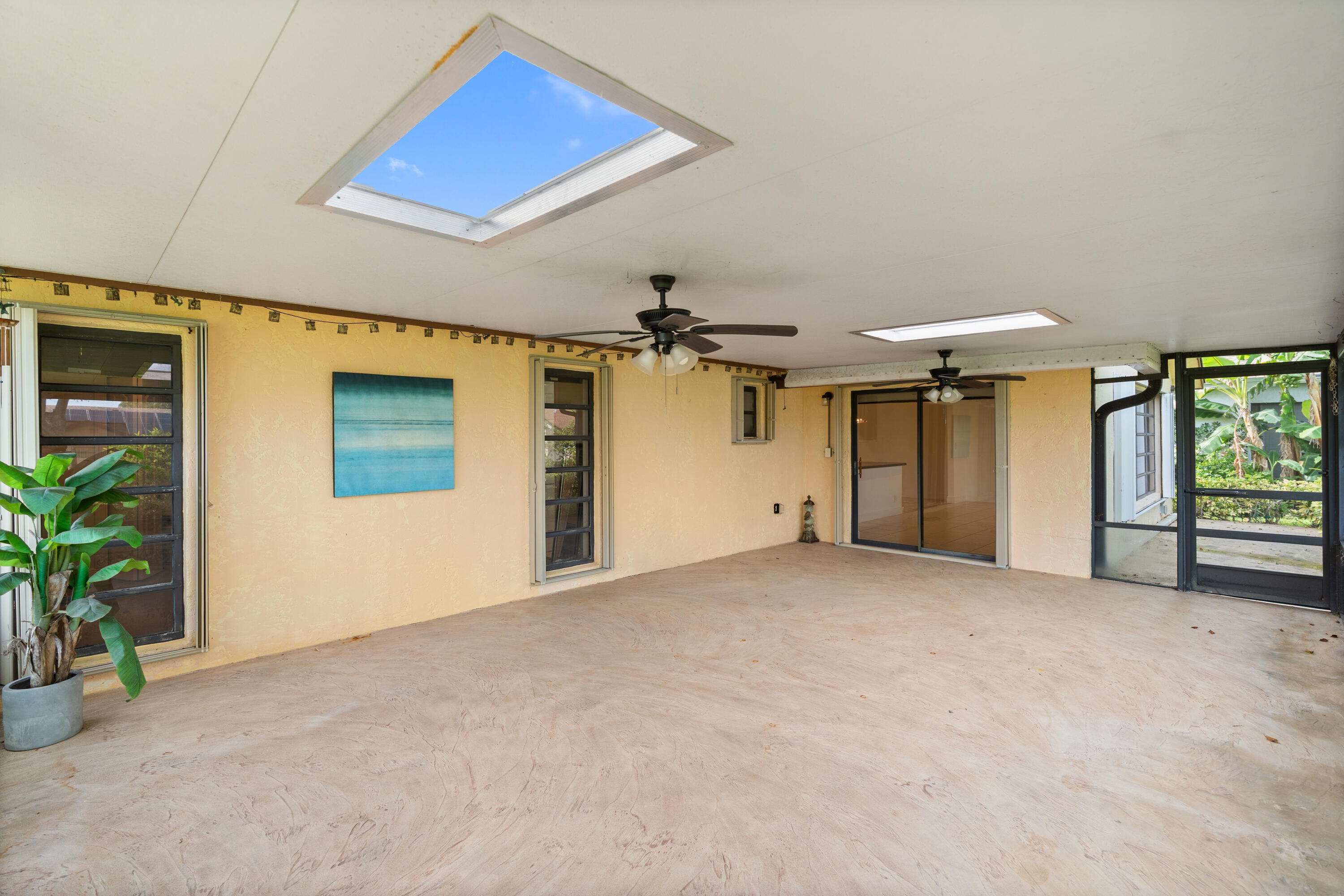 18051 S 104th Ter, Boca Raton FL 33498