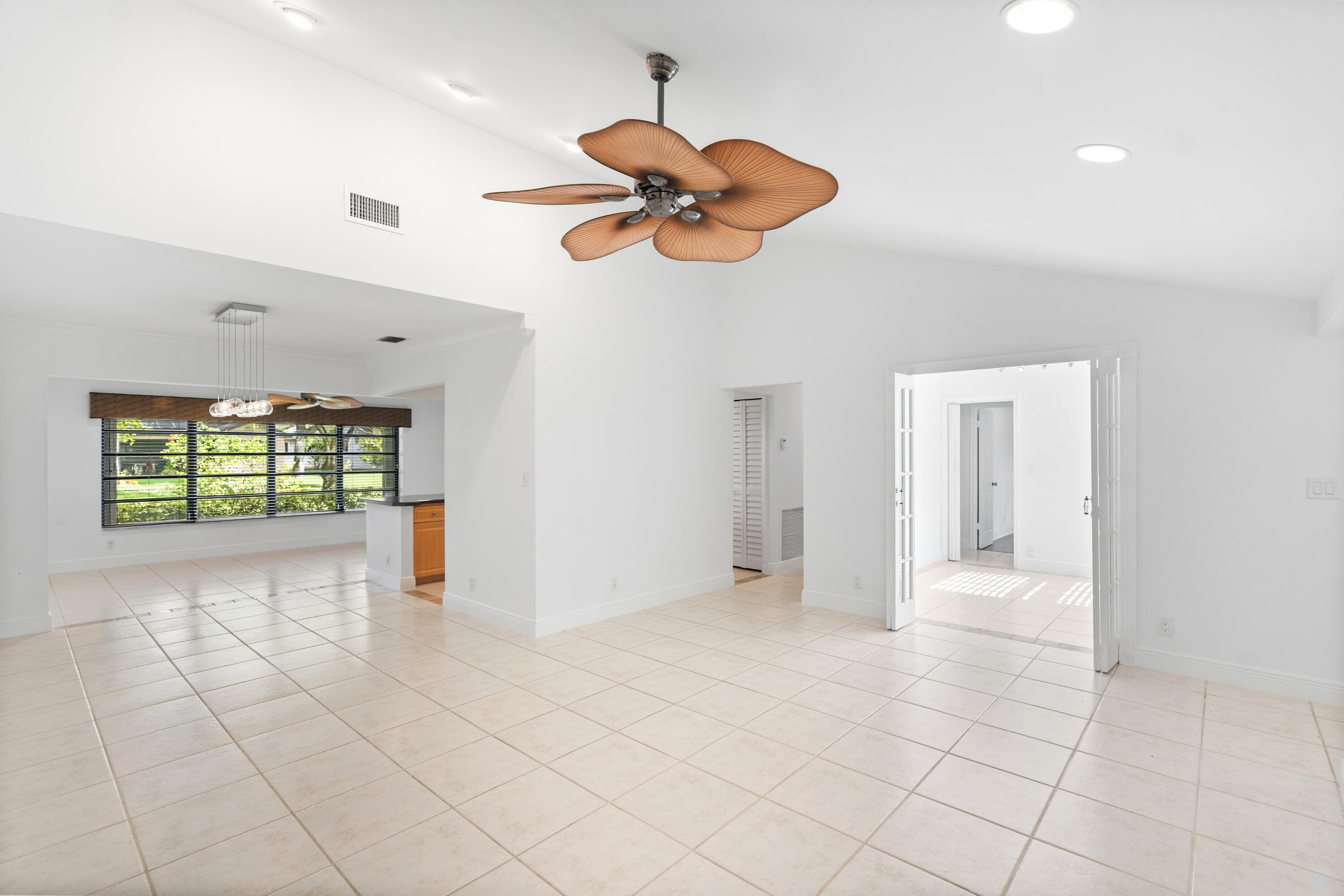 18051 S 104th Ter, Boca Raton FL 33498