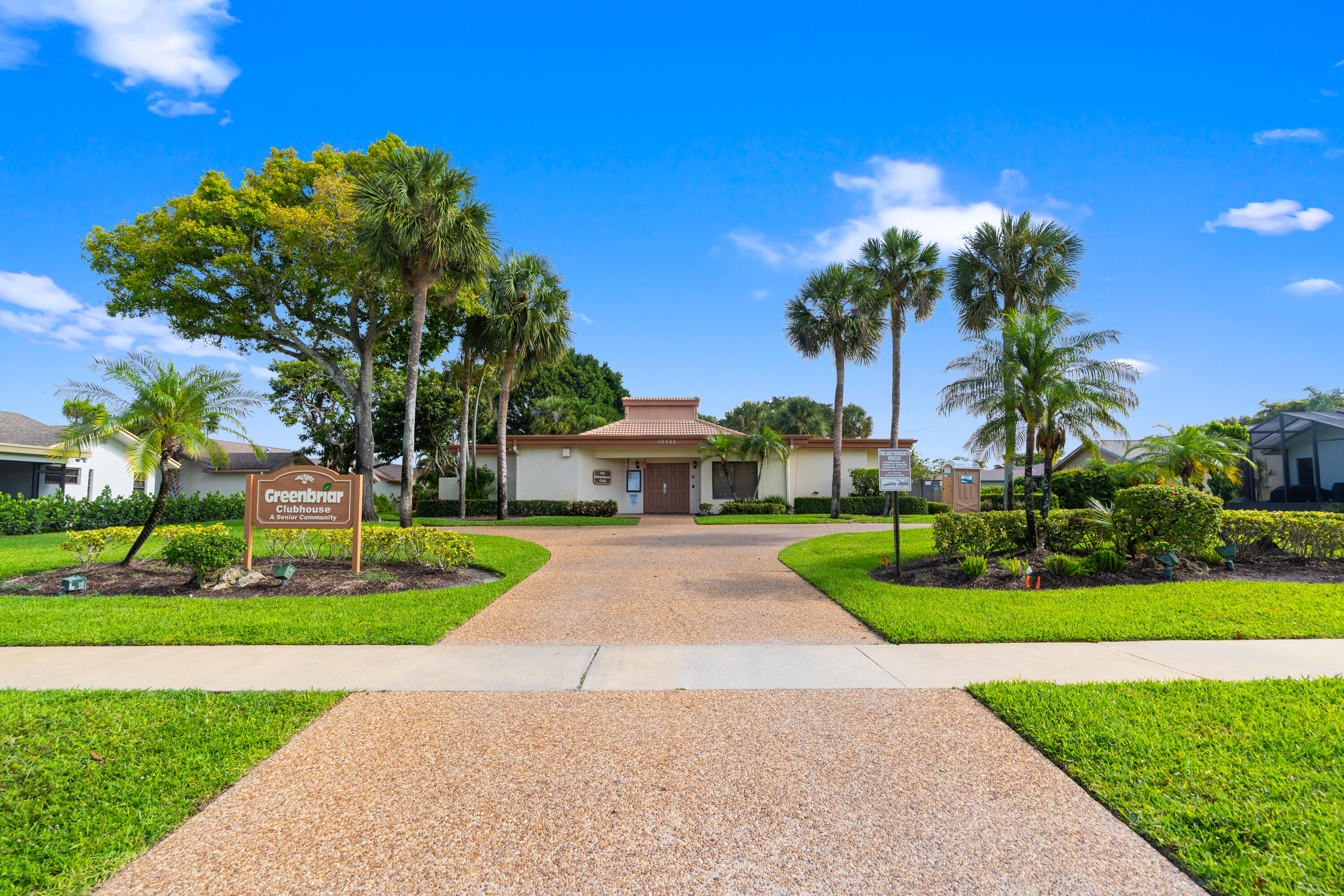 18051 S 104th Ter, Boca Raton FL 33498