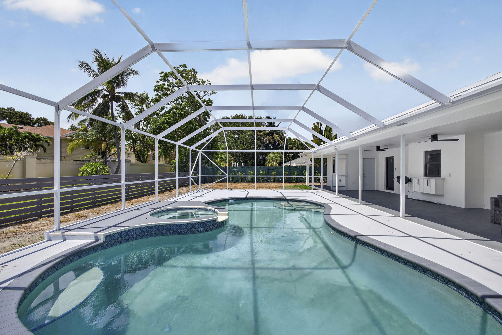 8111 W Lake, Lake Clarke Shores FL 33406