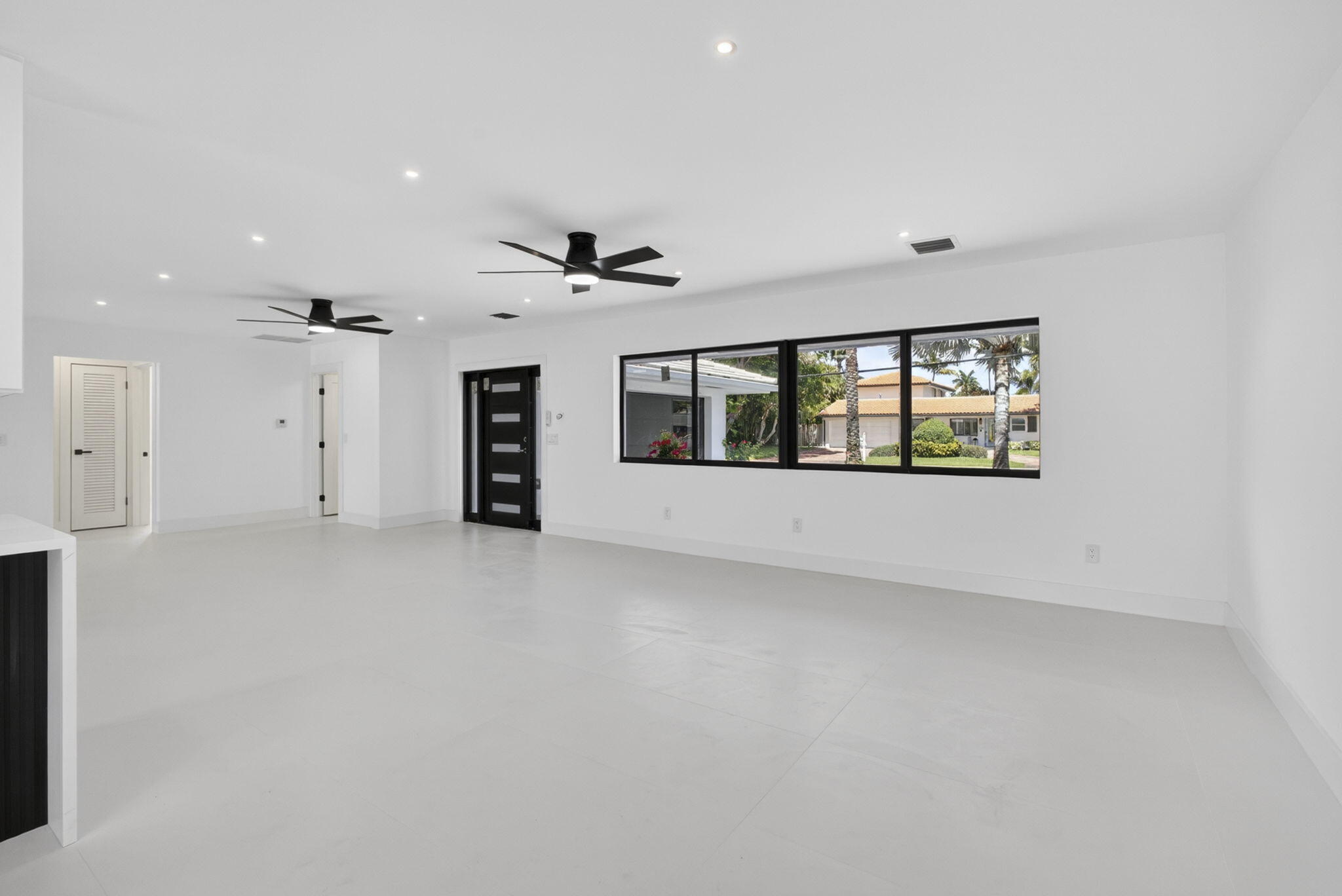8111 W Lake, Lake Clarke Shores FL 33406