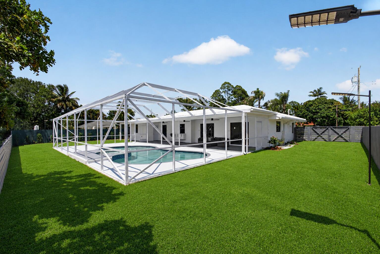 8111 W Lake, Lake Clarke Shores FL 33406