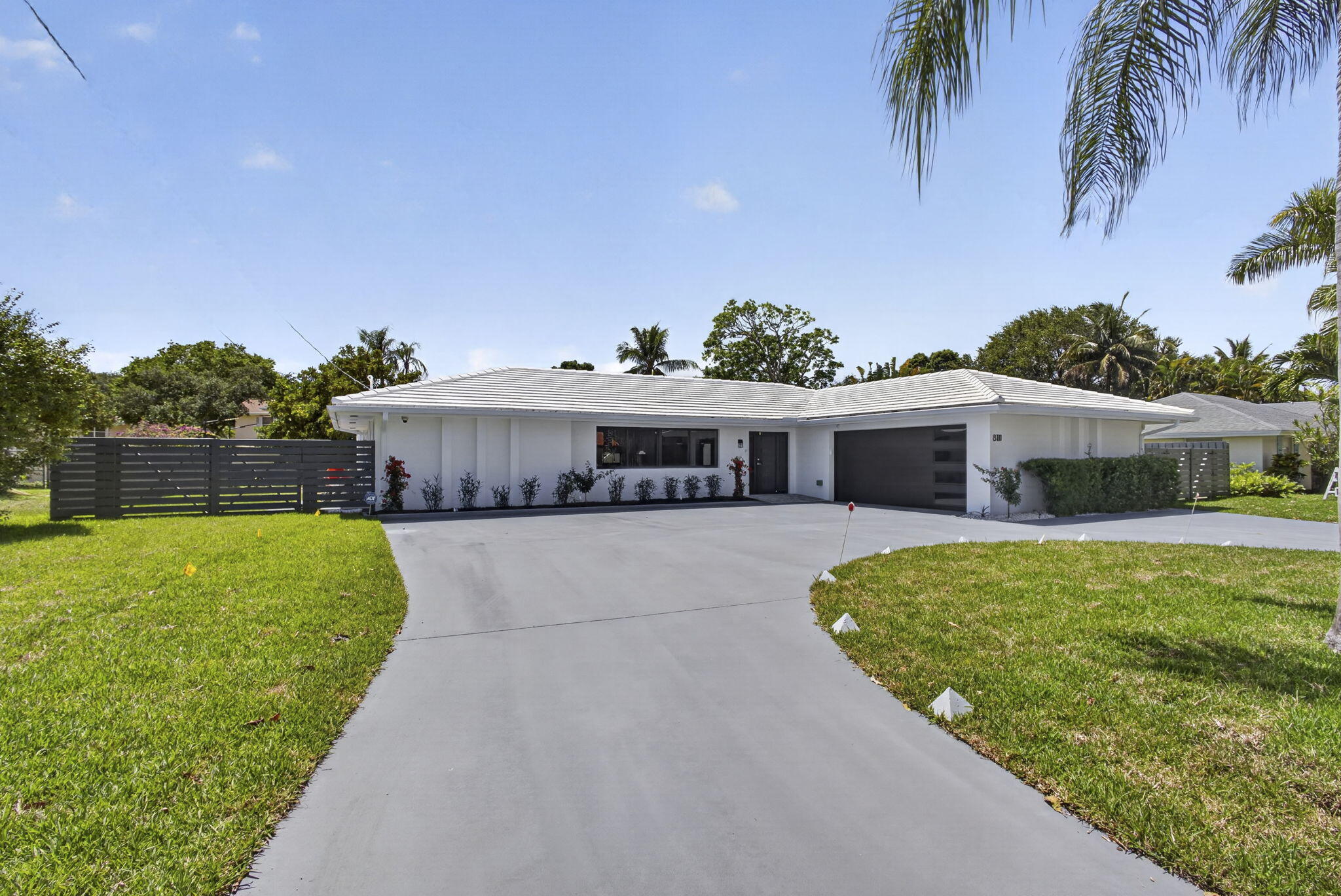 8111 W Lake, Lake Clarke Shores FL 33406