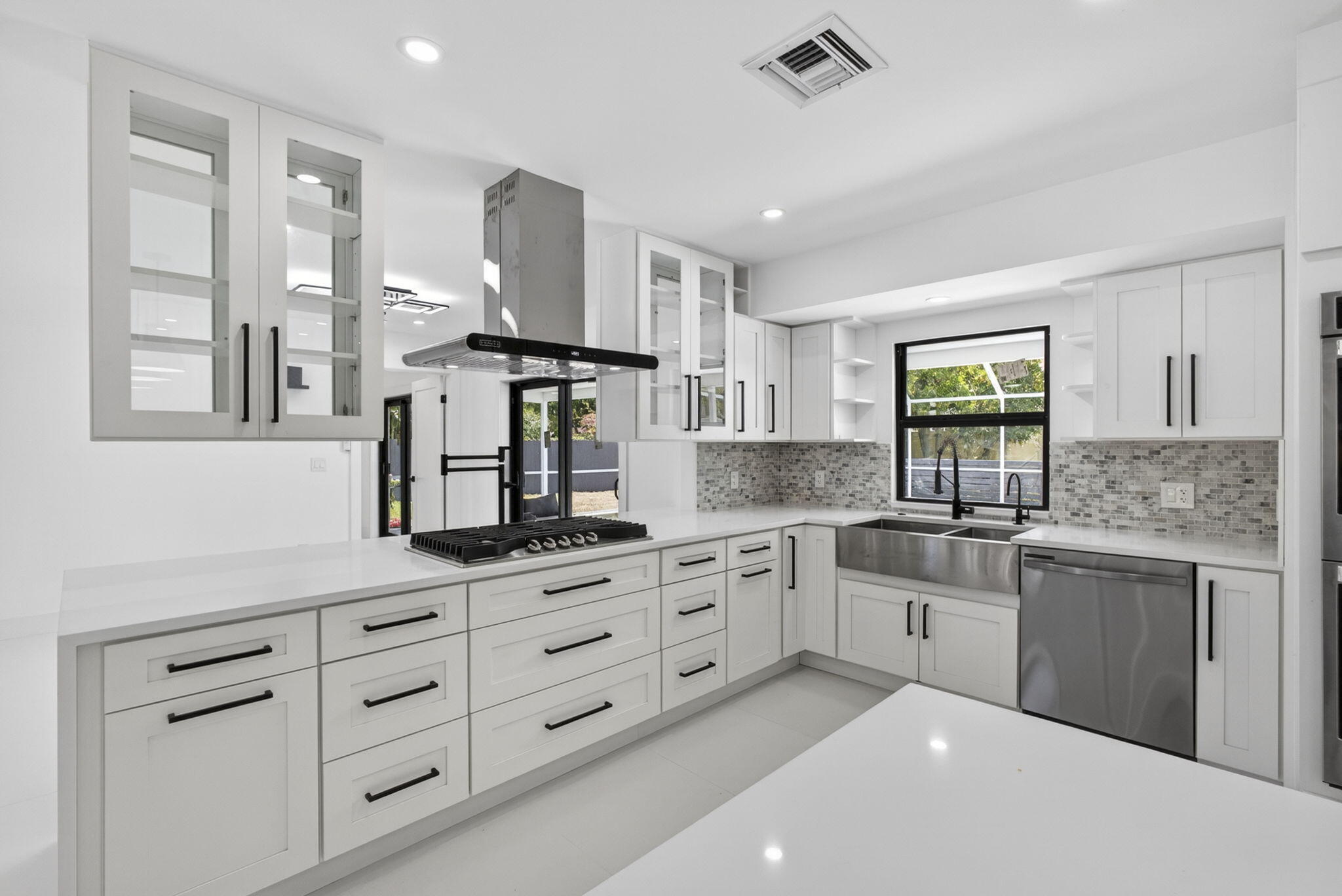 8111 W Lake, Lake Clarke Shores FL 33406