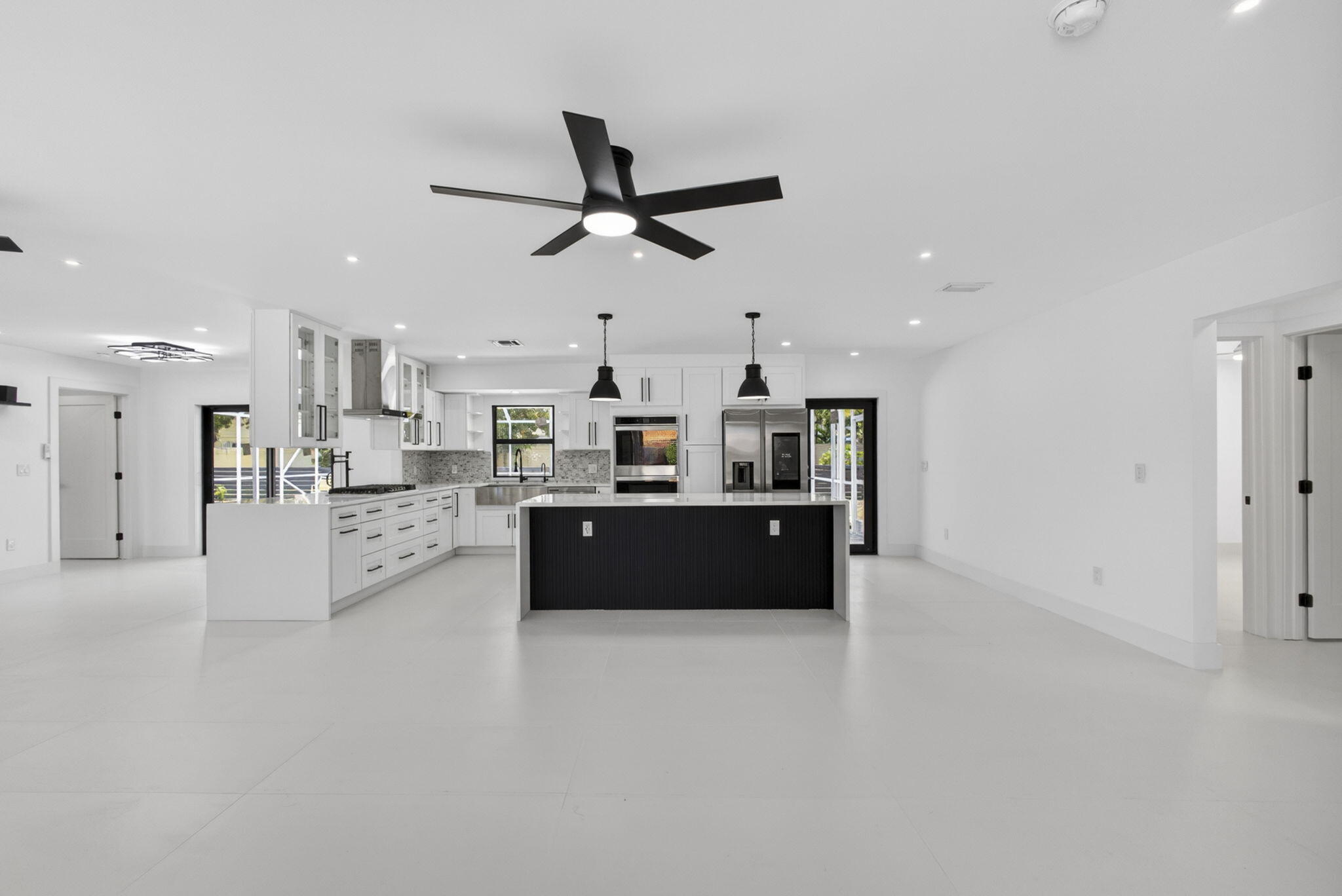 8111 W Lake, Lake Clarke Shores FL 33406