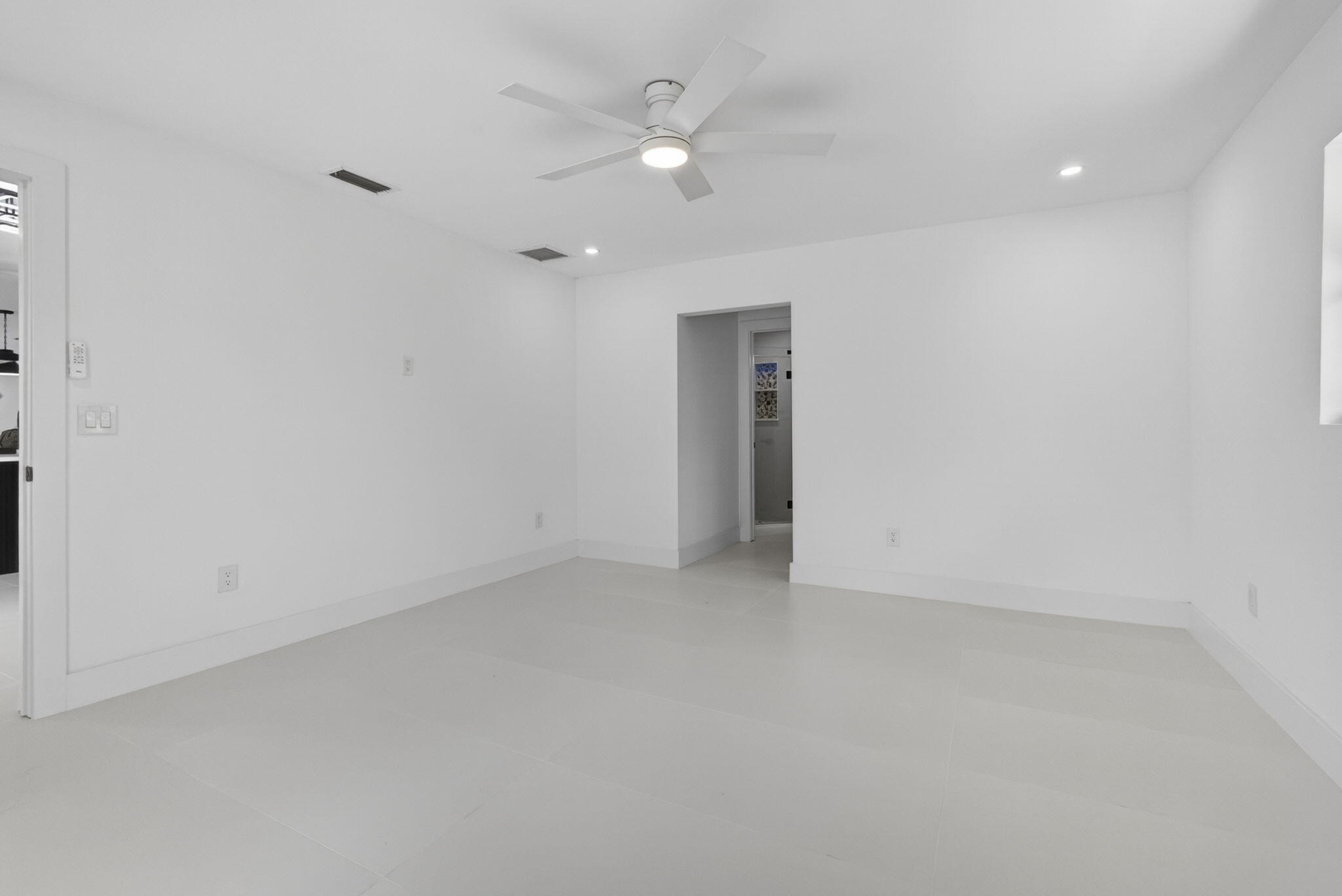 8111 W Lake, Lake Clarke Shores FL 33406