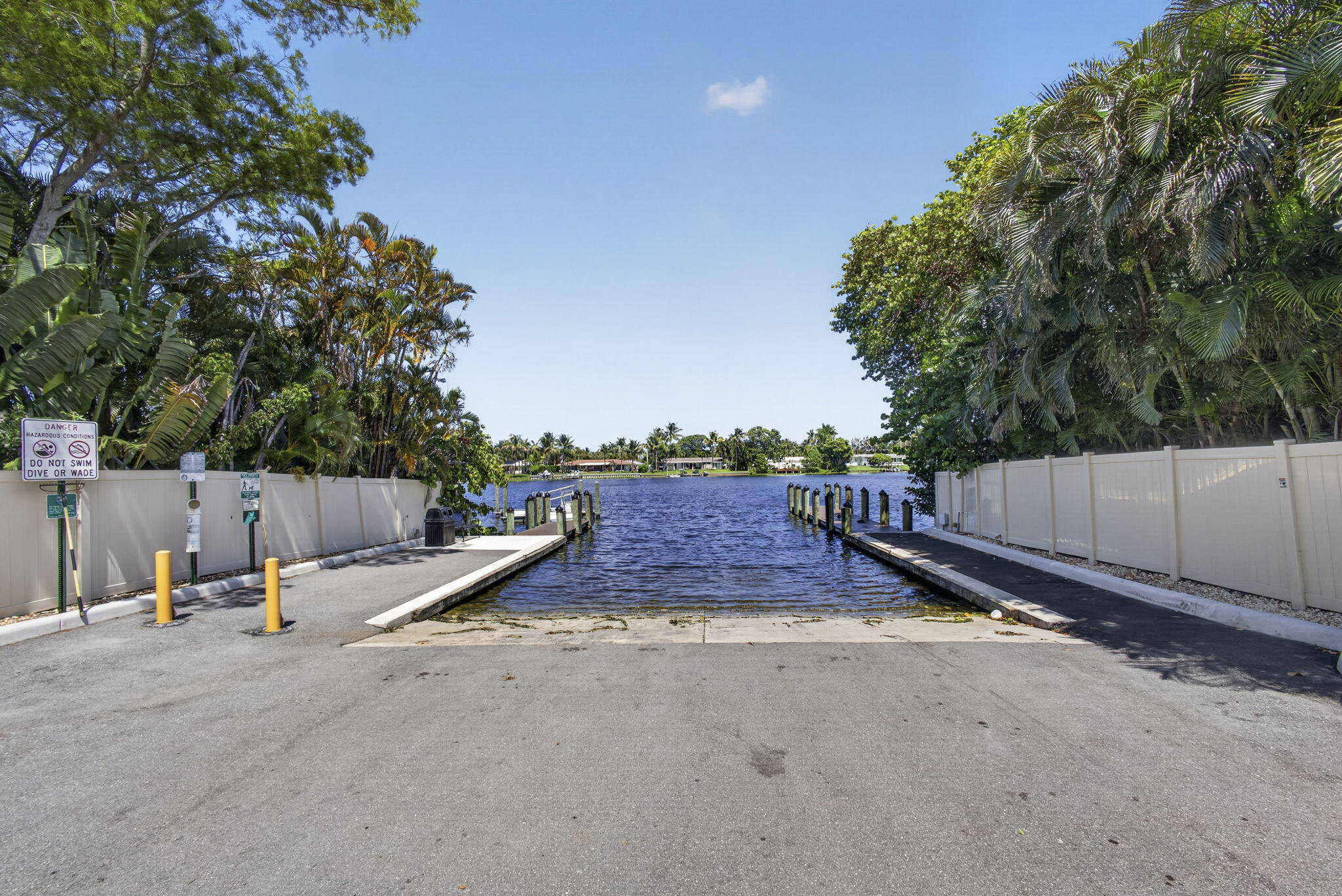 8111 W Lake, Lake Clarke Shores FL 33406