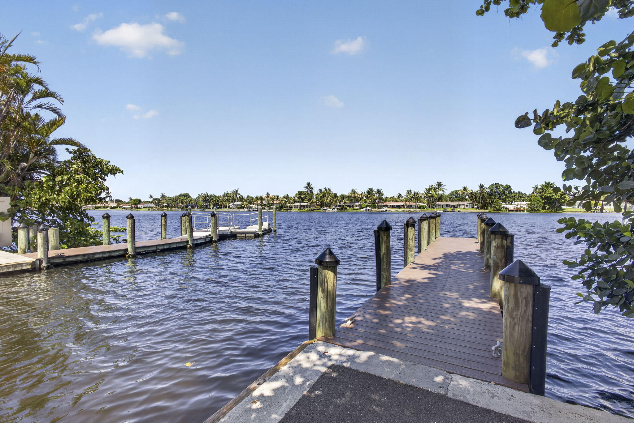 8111 W Lake, Lake Clarke Shores FL 33406